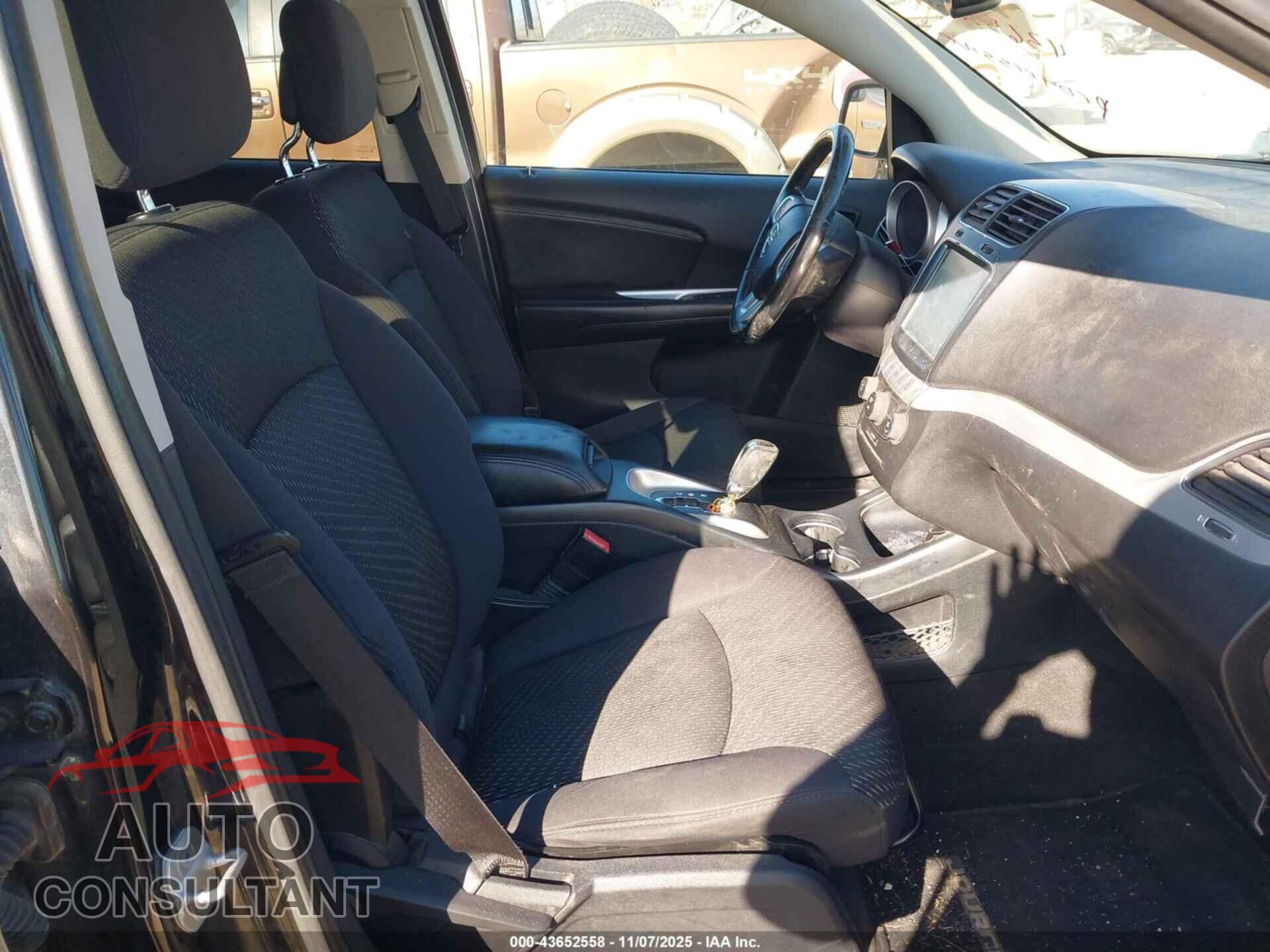 DODGE JOURNEY 2012 - 3C4PDCDG7CT304770