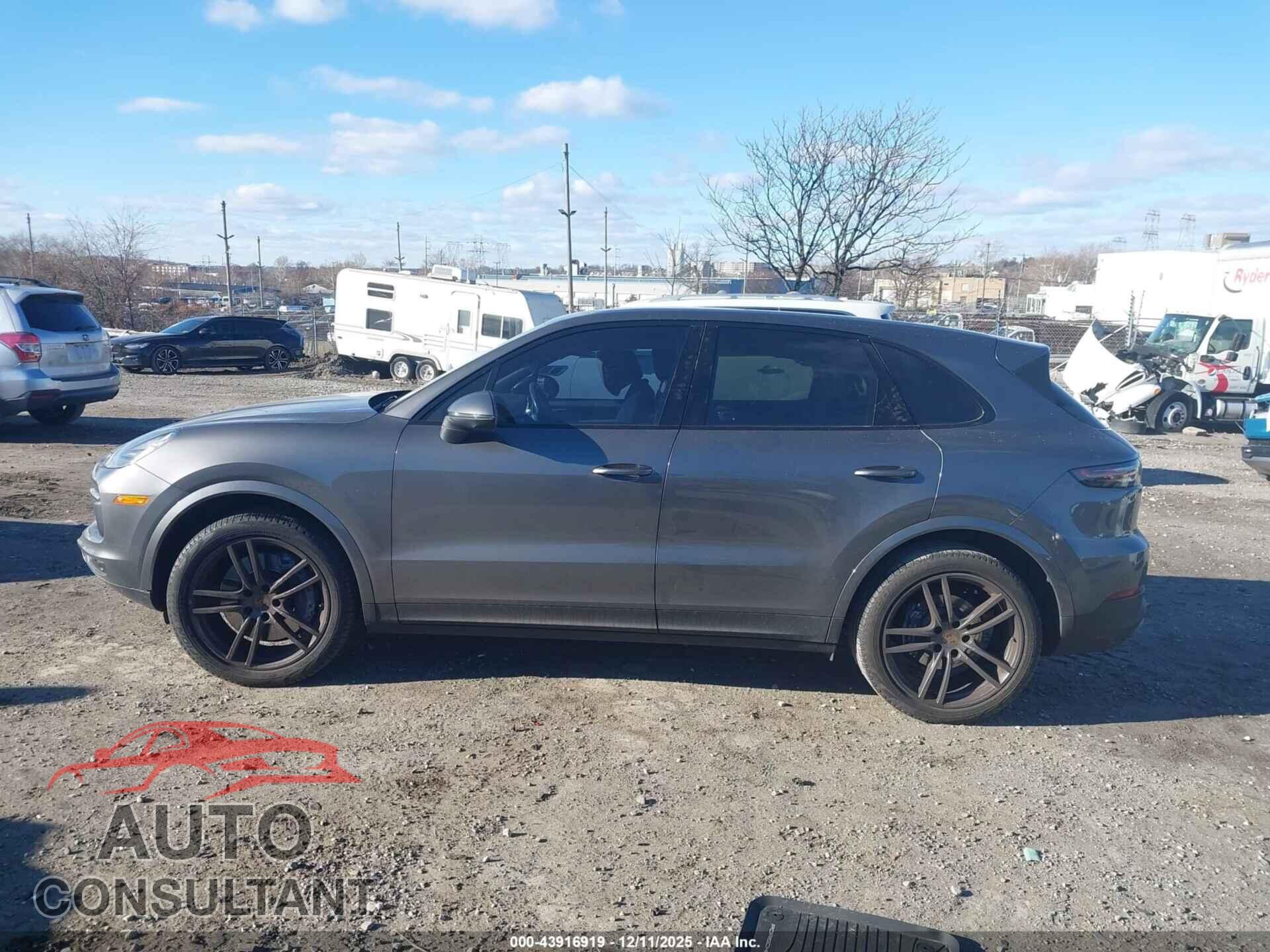 PORSCHE CAYENNE 2021 - WP1AA2AY2MDA08230