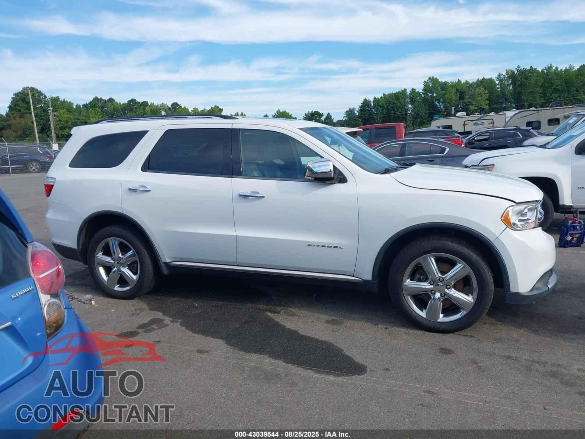DODGE DURANGO 2013 - 1C4SDJET9DC561758