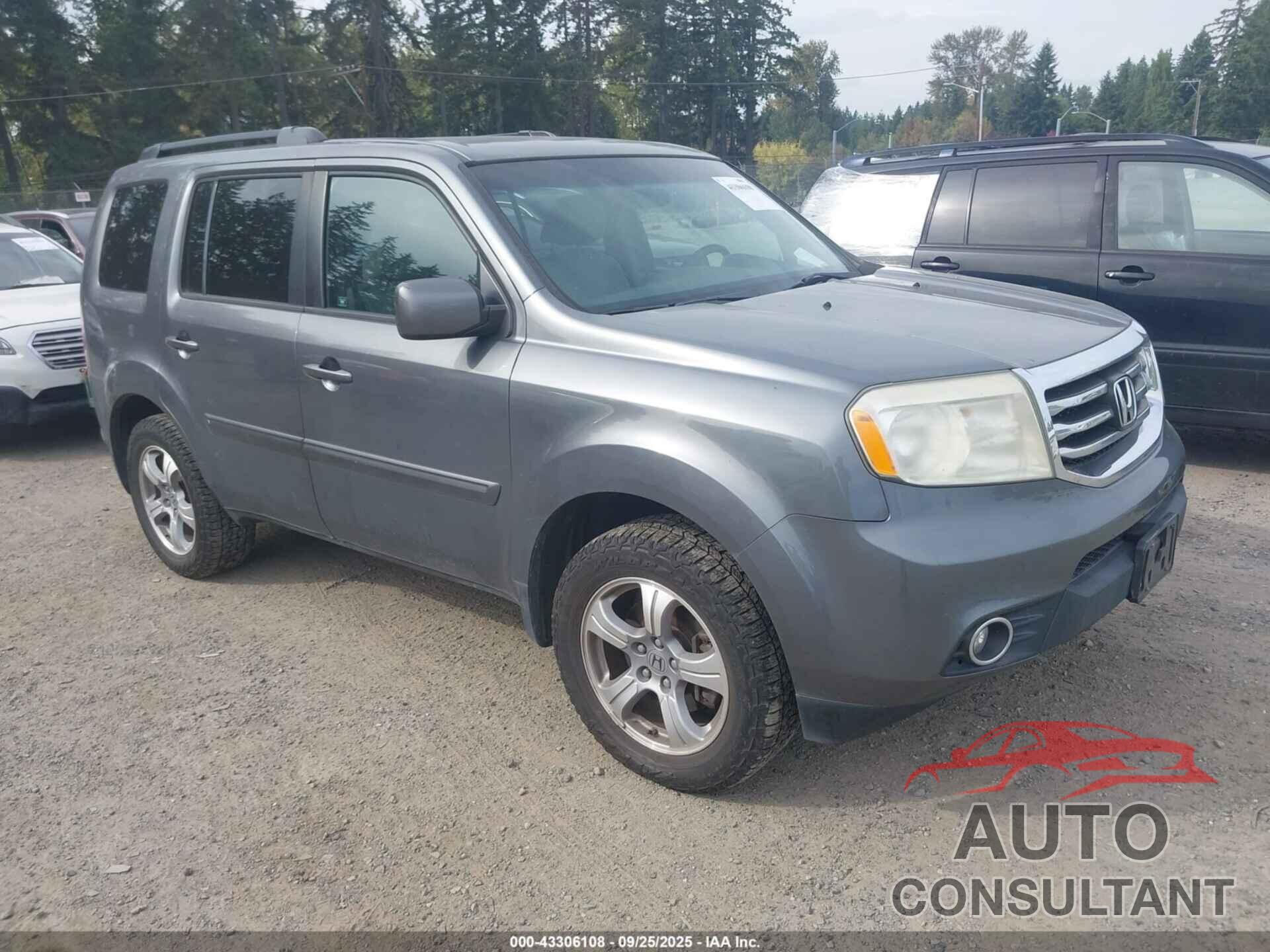 HONDA PILOT 2012 - 5FNYF4H44CB001044