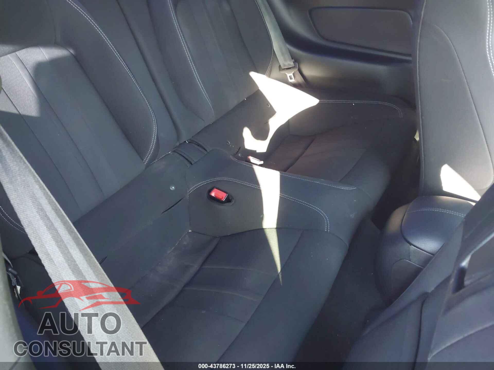 FORD MUSTANG 2019 - 1FA6P8TH7K5194902