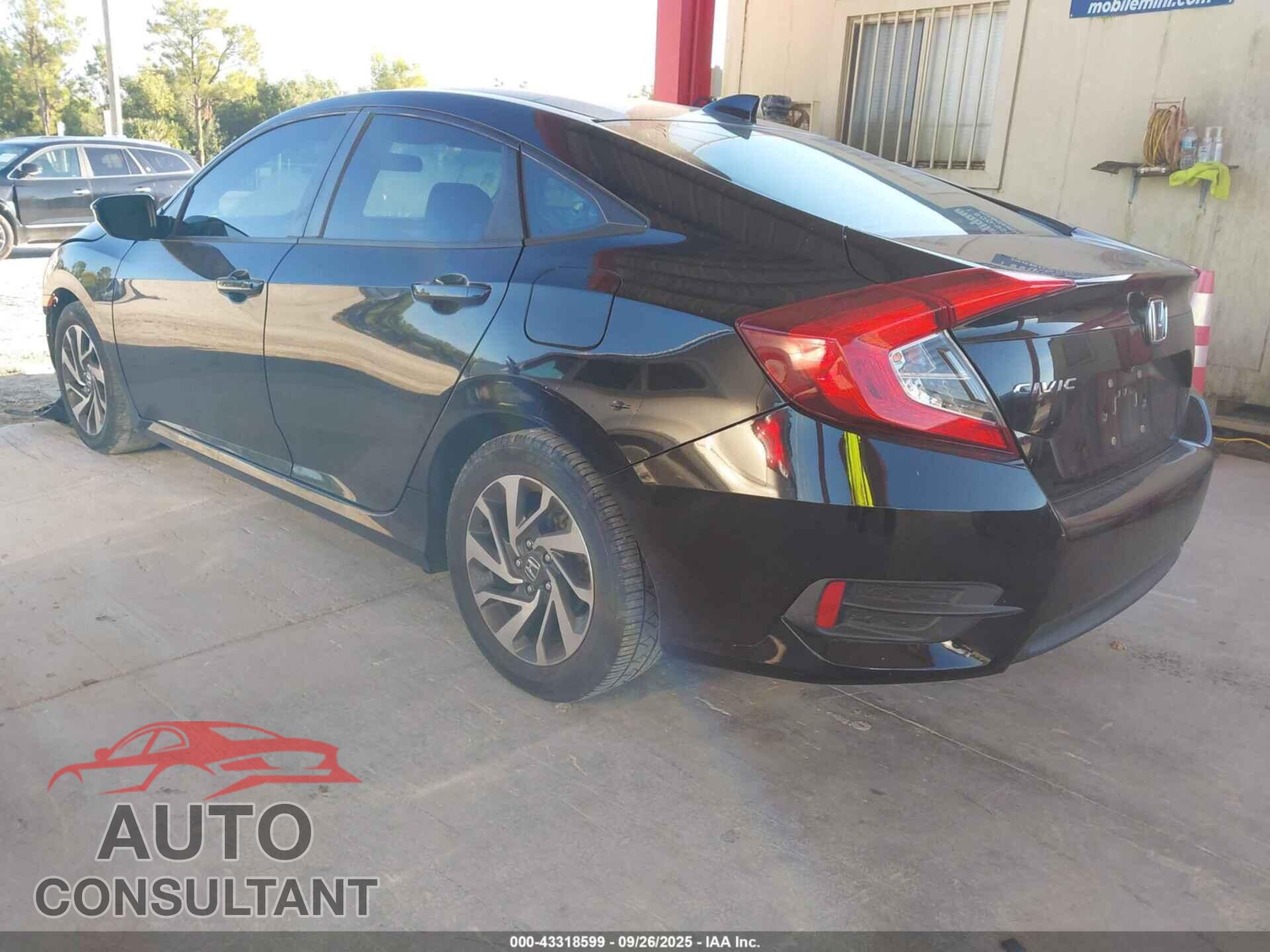 HONDA CIVIC 2017 - 19XFC2F7XHE032961