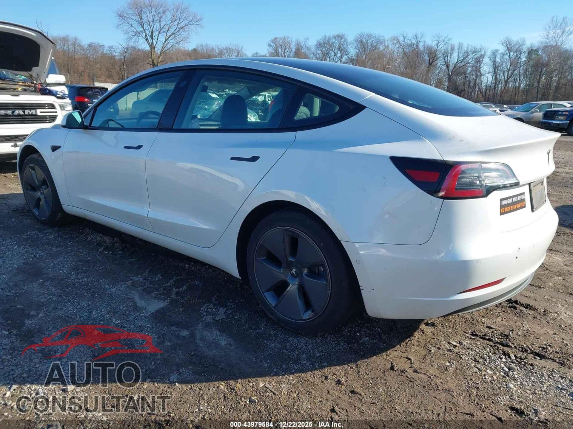TESLA MODEL 3 2022 - 5YJ3E1EB3NF103131