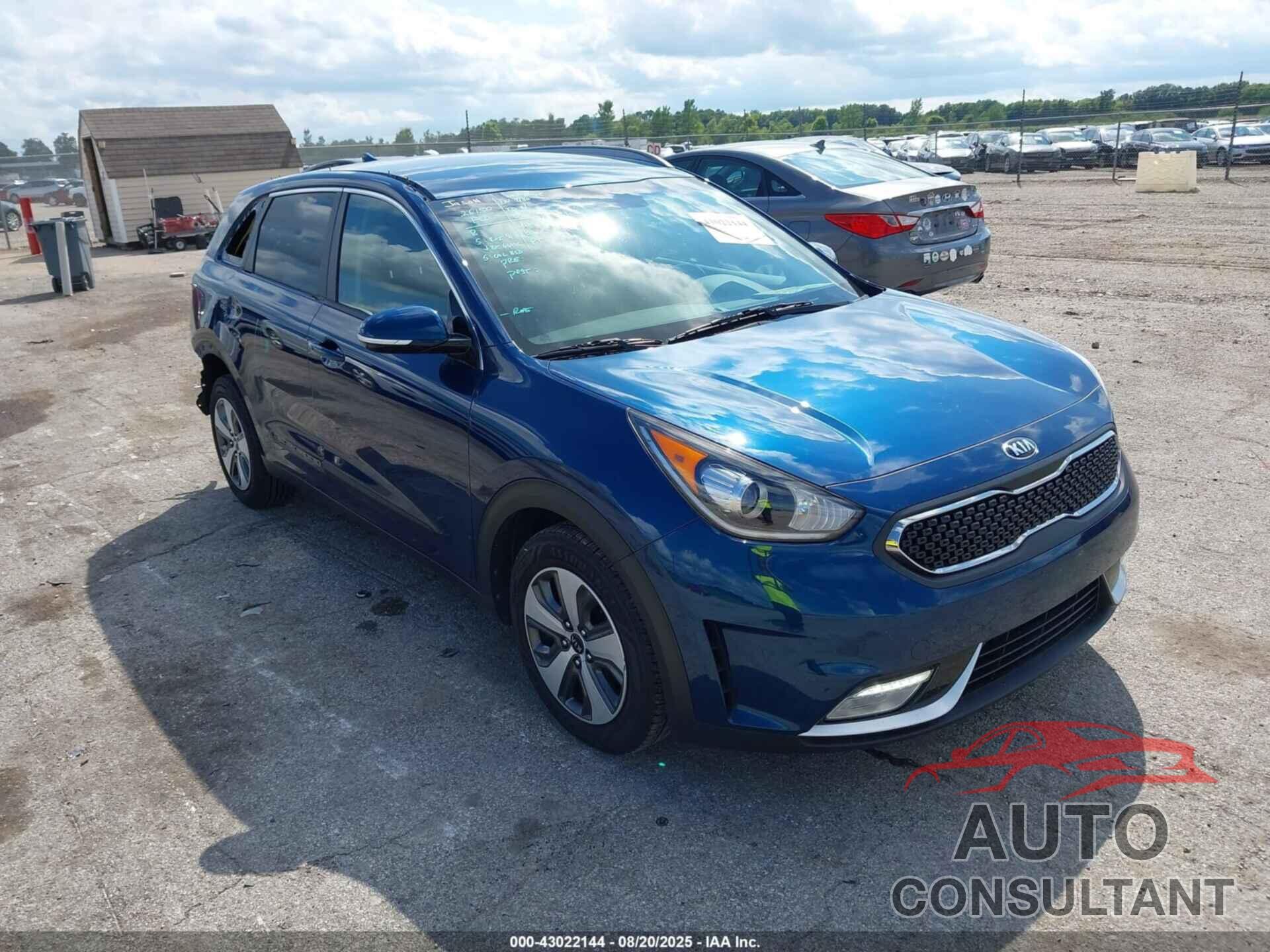 KIA NIRO 2018 - KNDCC3LC8J5122217