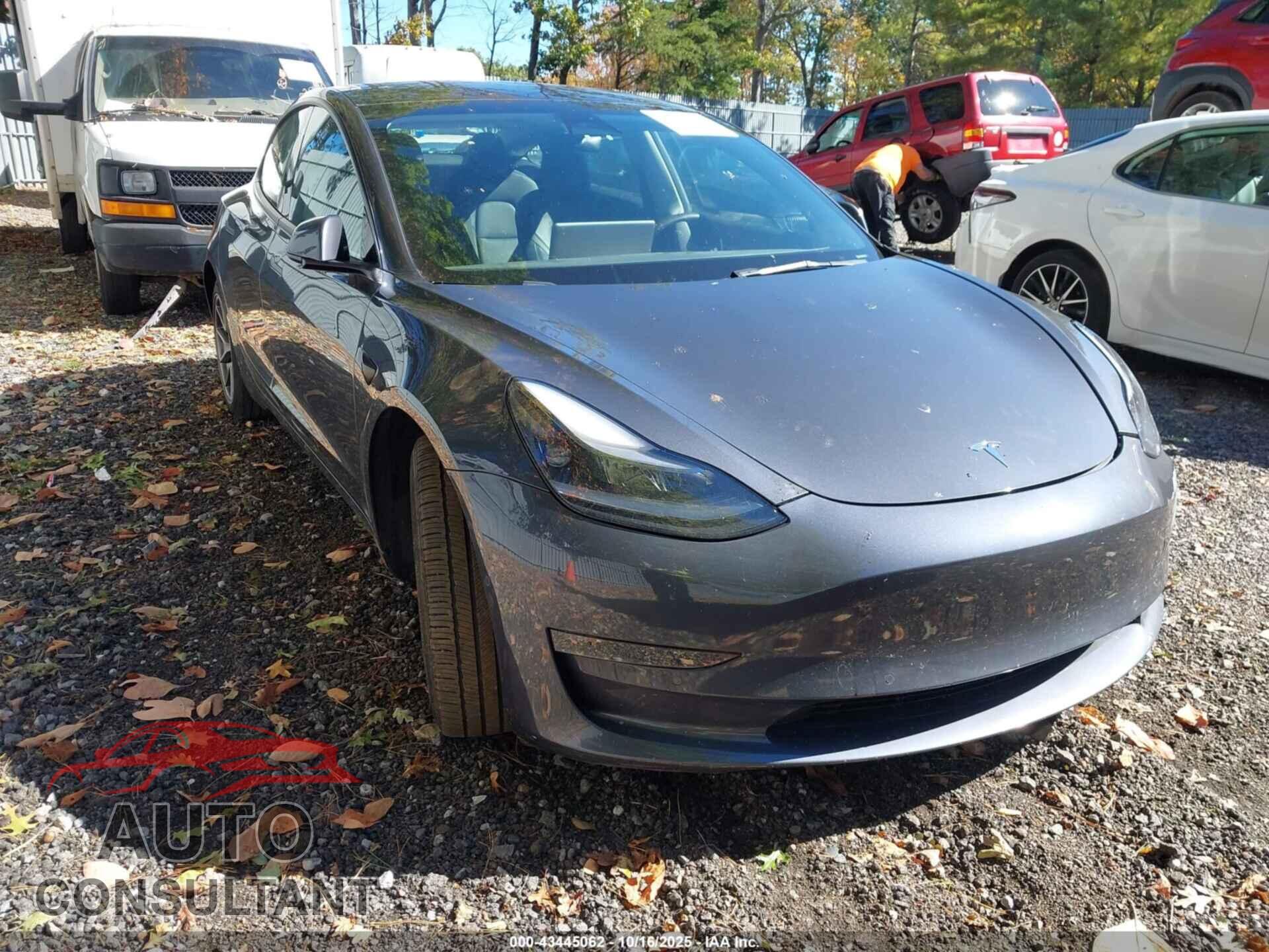 TESLA MODEL 3 2022 - 5YJ3E1EB3NF257158