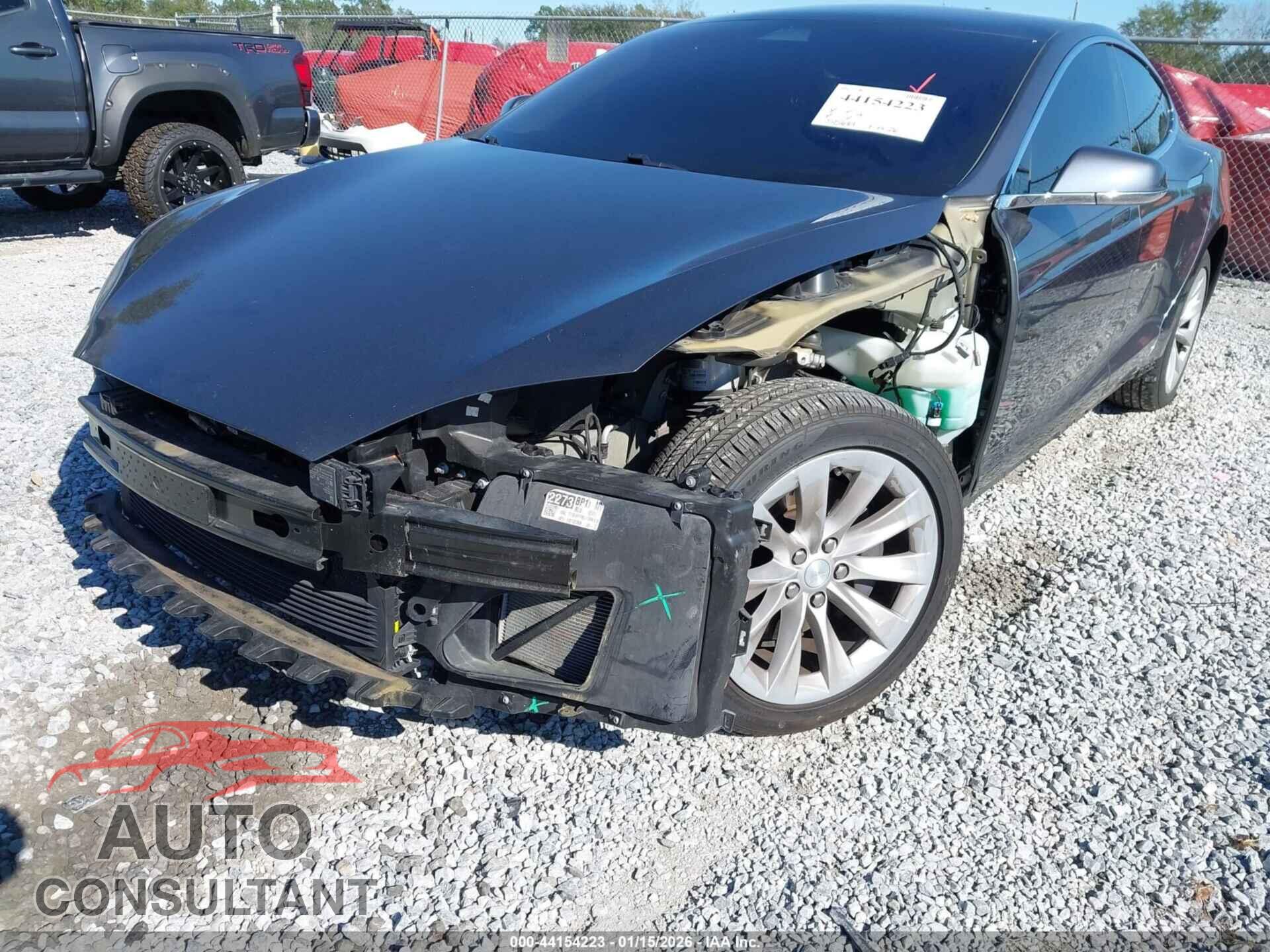 TESLA MODEL S 2018 - 5YJSA1E2XJF270264