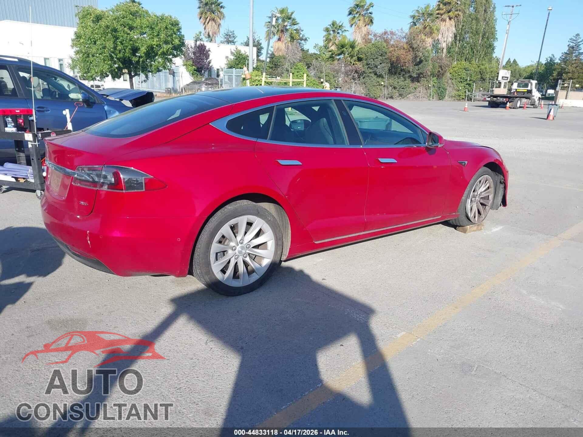 TESLA MODEL S 2018 - 5YJSA1E2XJF295505
