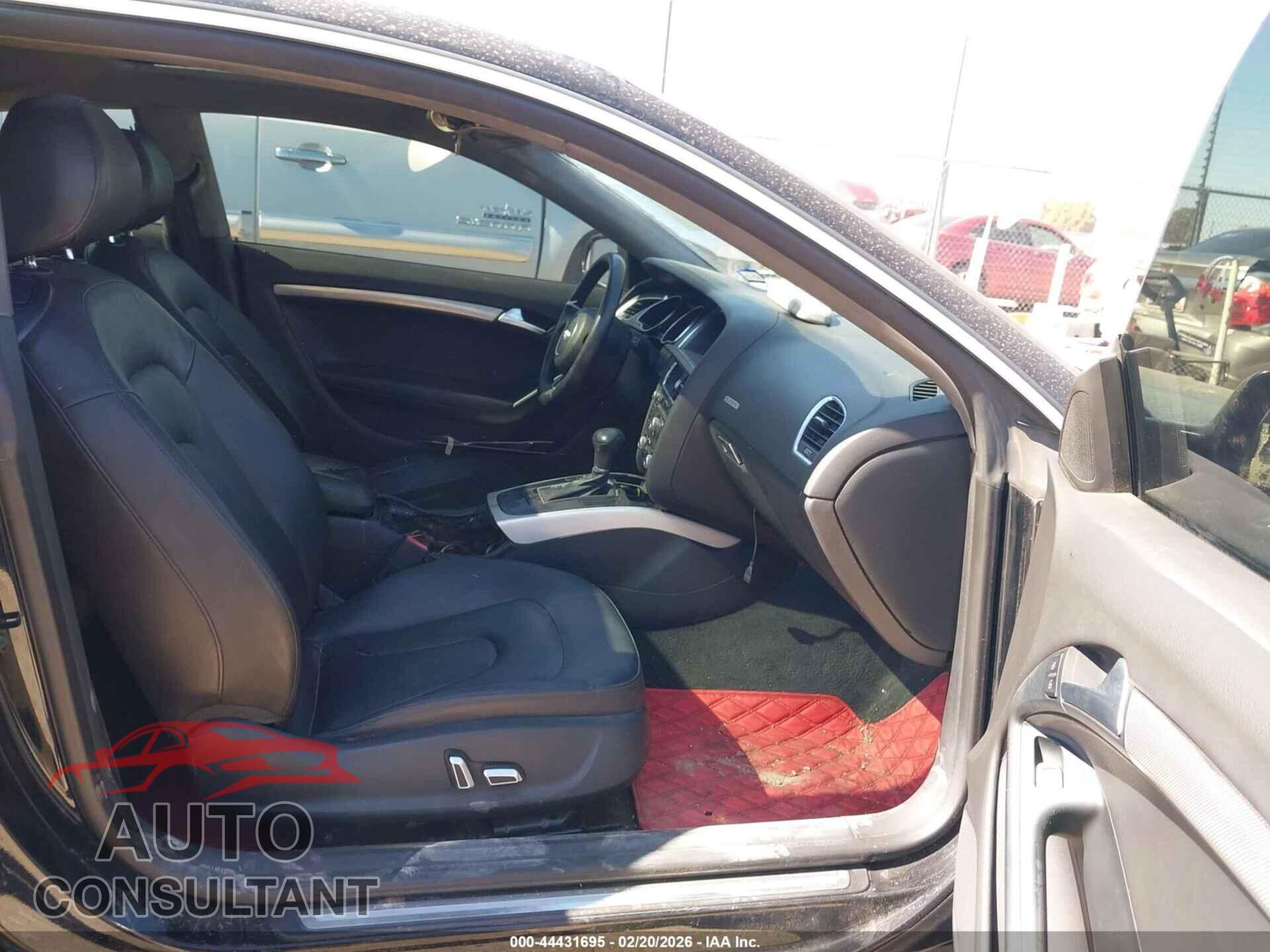 AUDI A5 2014 - WAUCFAFR6EA048110