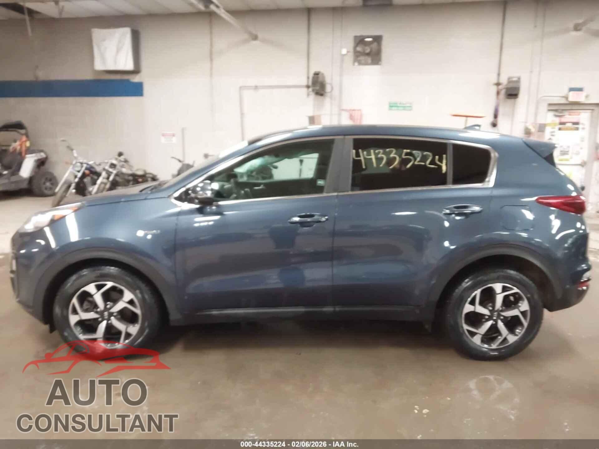 KIA SPORTAGE 2021 - KNDPMCAC7M7863243