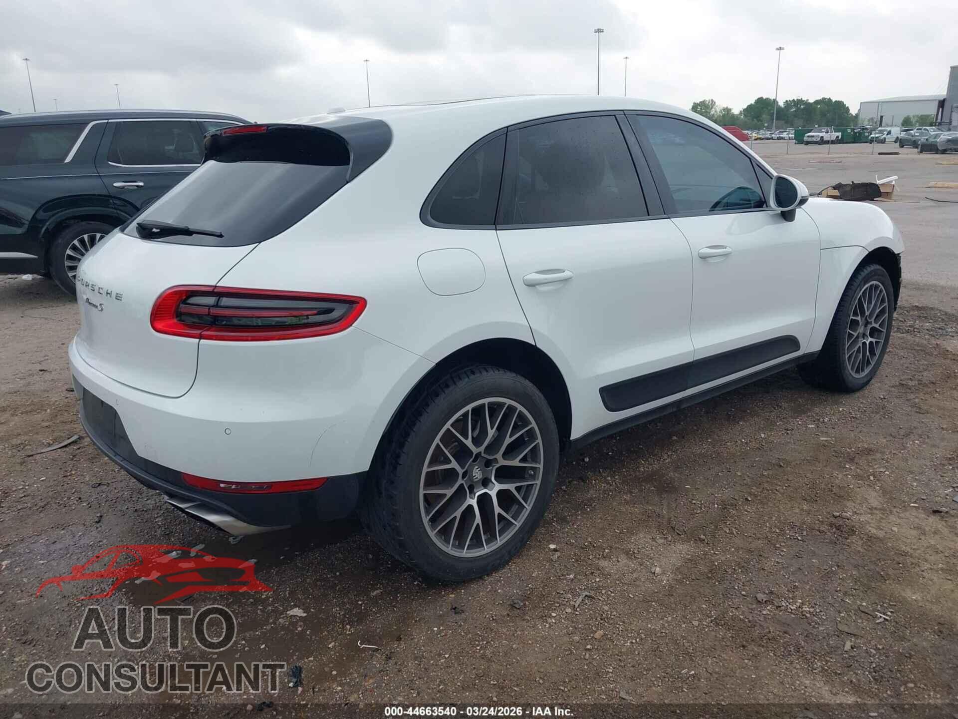 PORSCHE MACAN 2016 - WP1AB2A50GLB43199