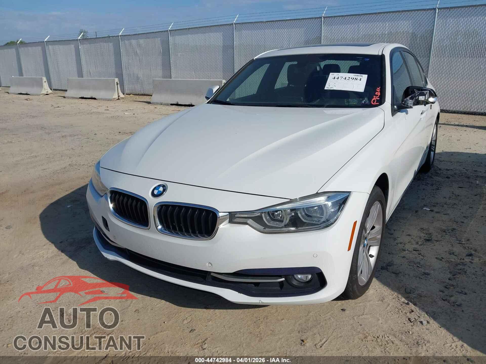 BMW 328I 2016 - WBA8E3G5XGNU01797