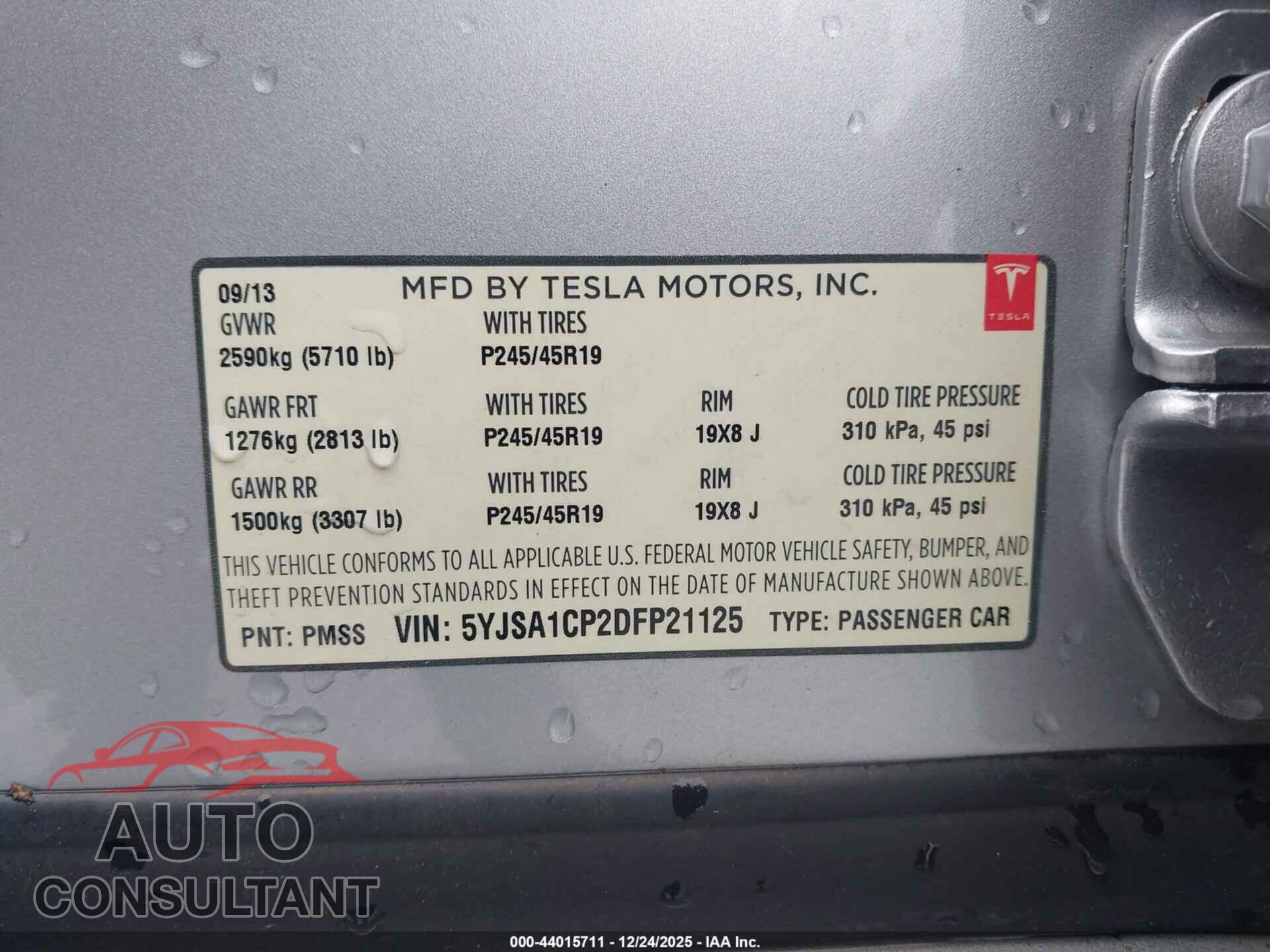 TESLA MODEL S 2013 - 5YJSA1CP2DFP21125