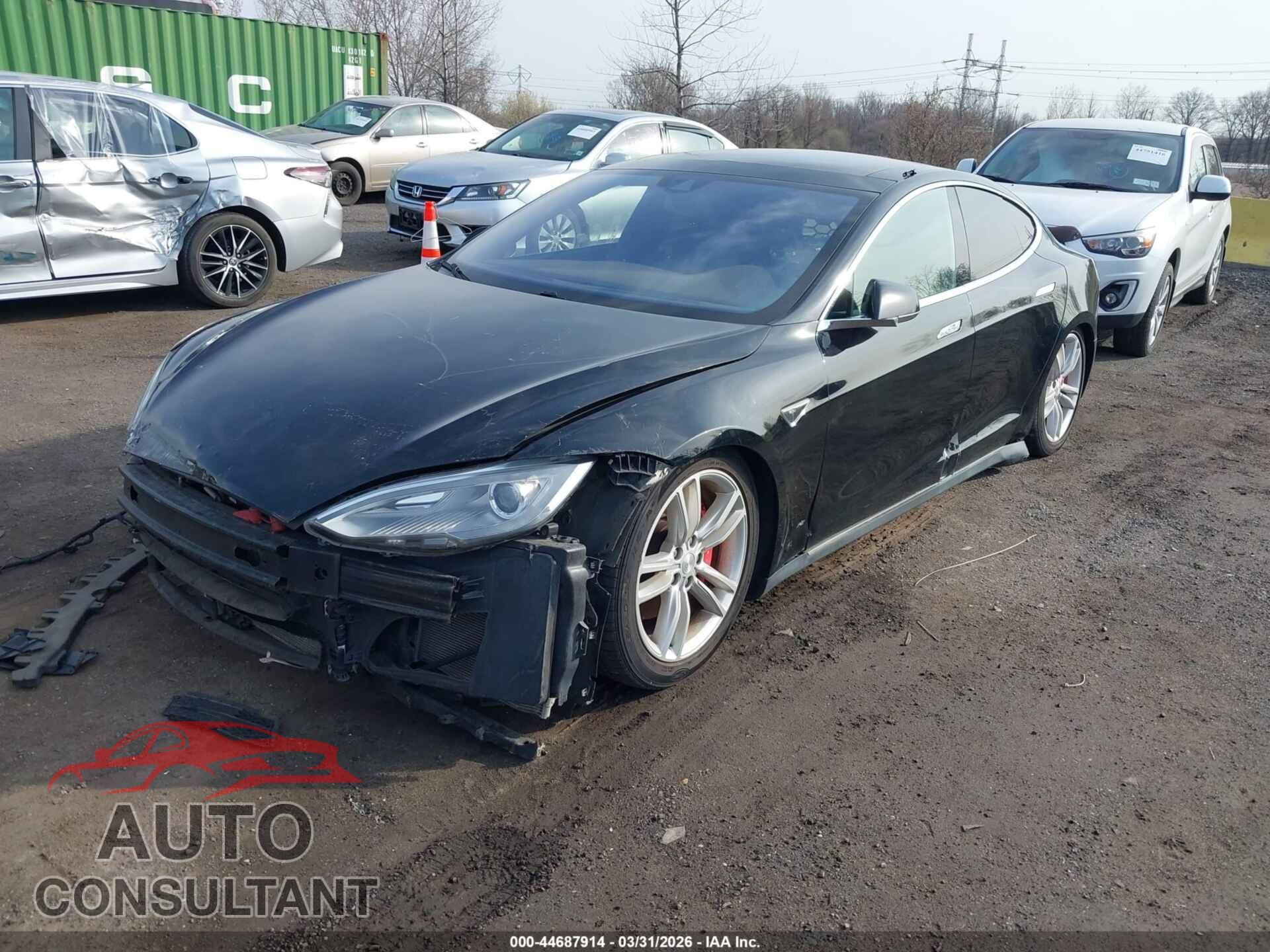 TESLA MODEL S 2014 - 5YJSA1H23EFP64497