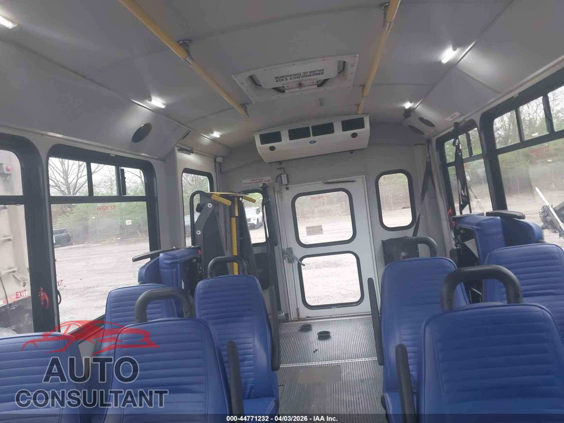 FORD E-450 CUTAWAY 2016 - 1FDFE4FS5GDC23337