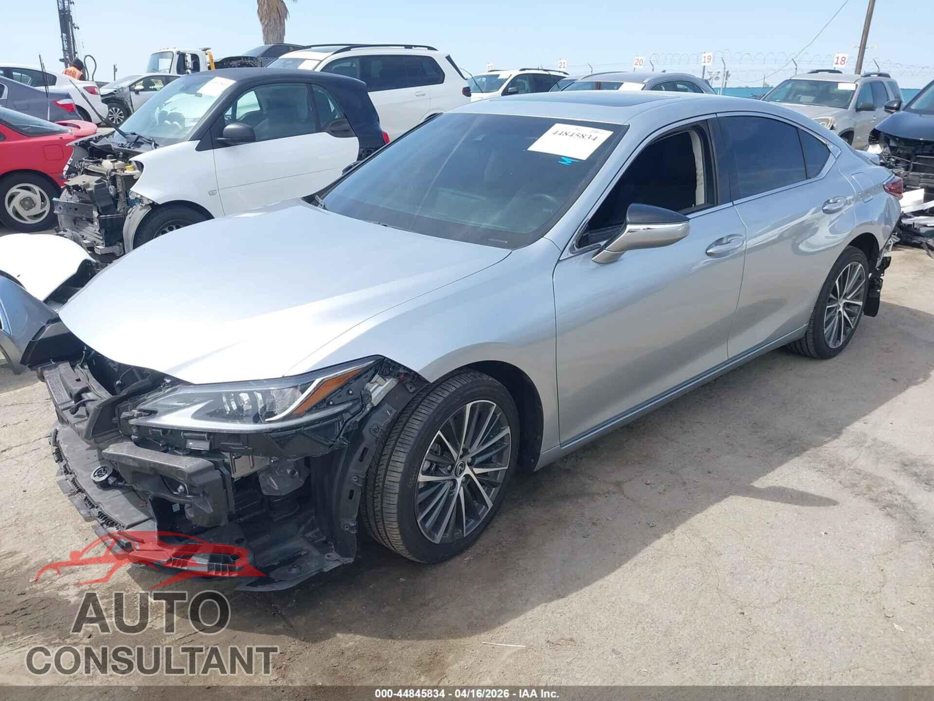 LEXUS ES 300H 2023 - 58ADA1C14PU028996