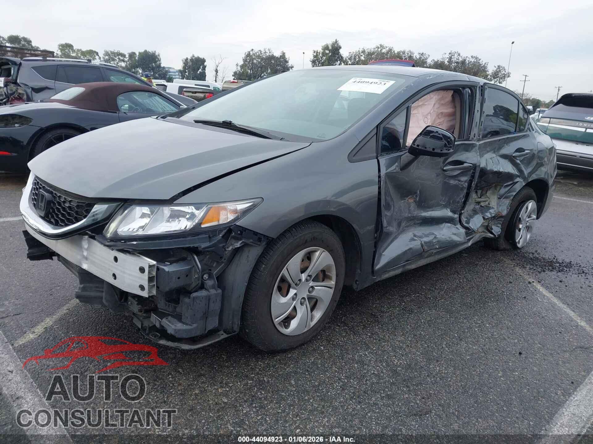 HONDA CIVIC 2013 - 19XFB2F55DE020146