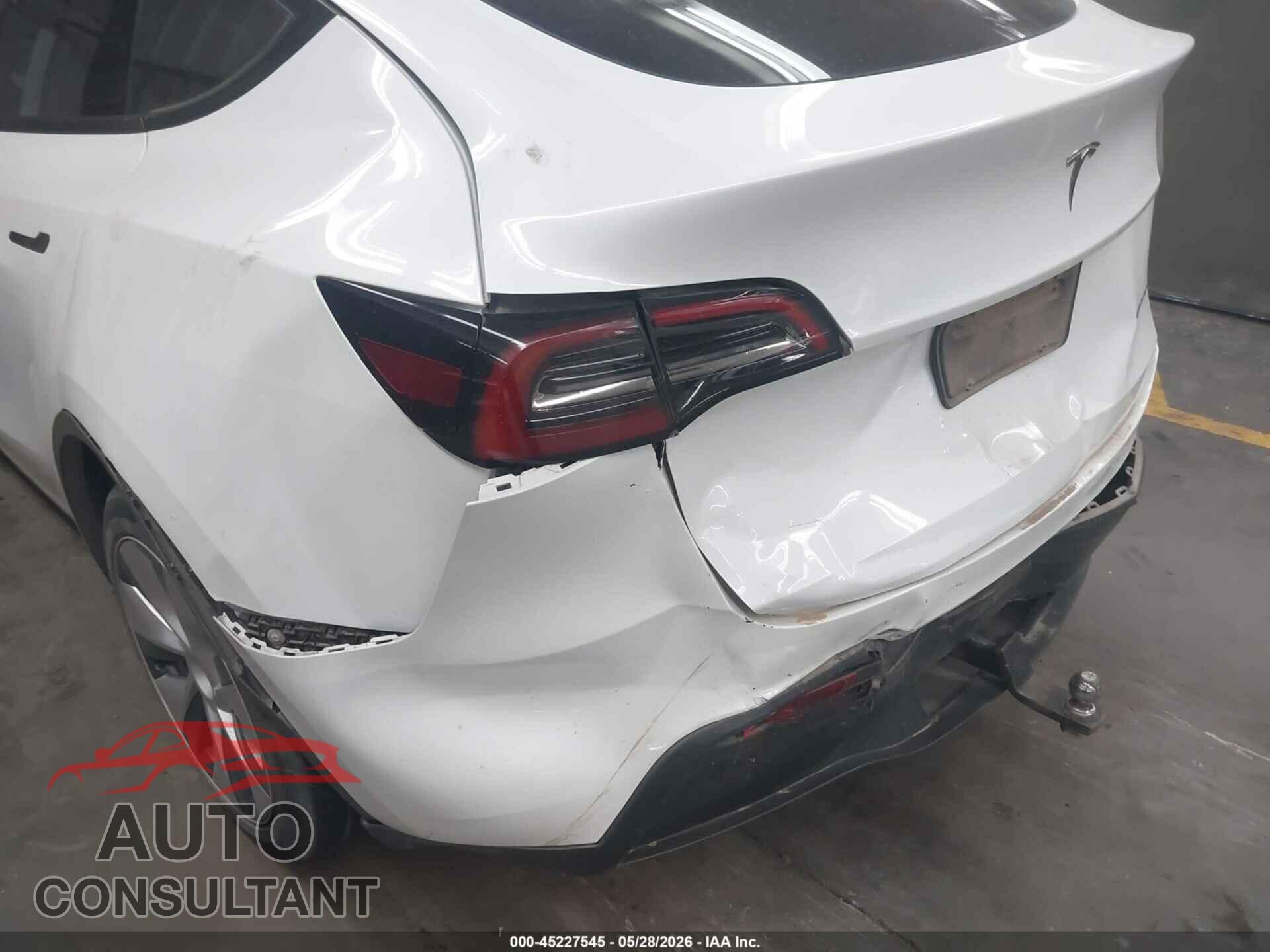 TESLA MODEL Y 2023 - 7SAYGDEE3PF608085