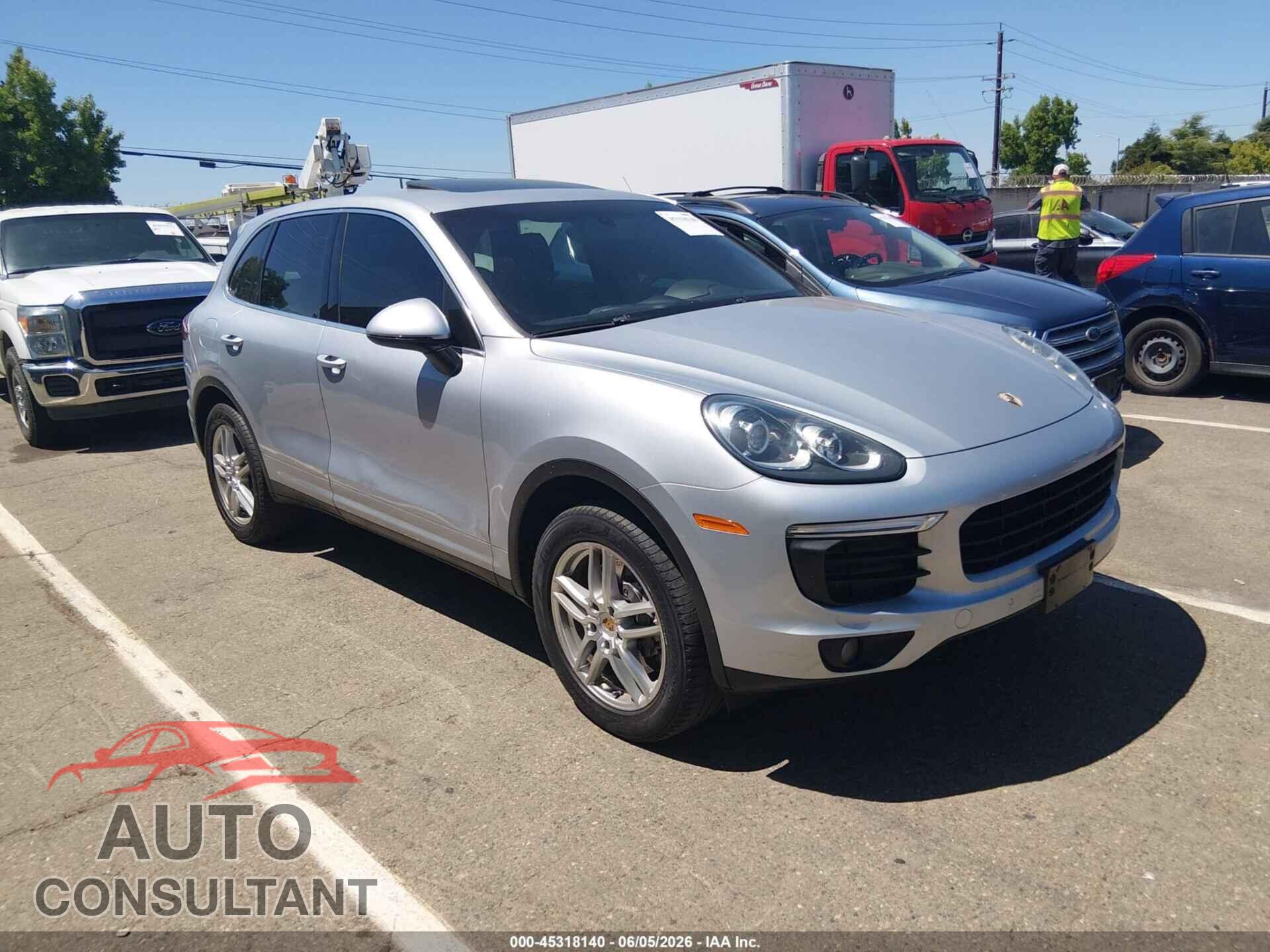 PORSCHE CAYENNE 2016 - WP1AA2A25GLA04887