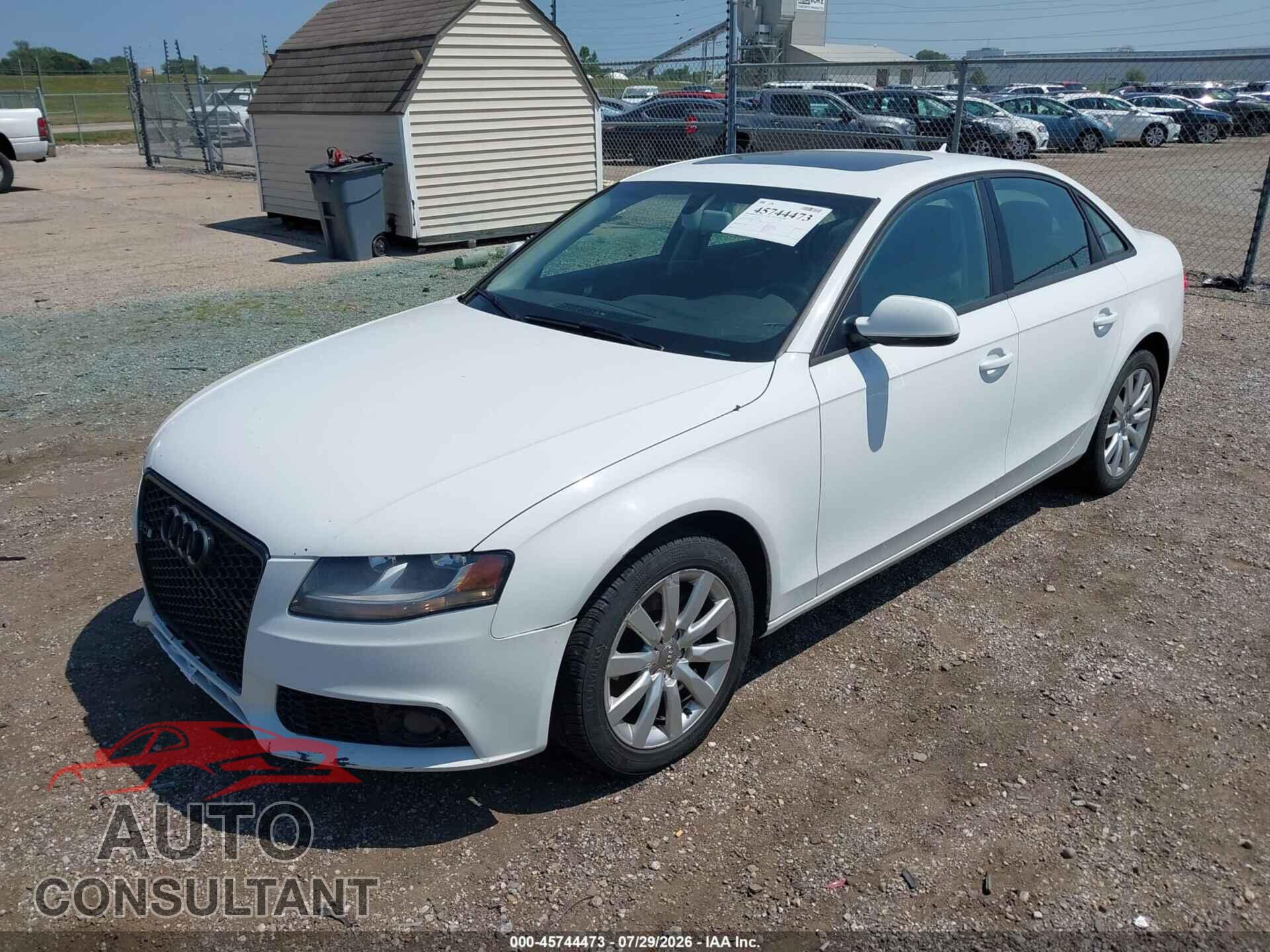 AUDI A4 2012 - WAUBFAFLXCA114100