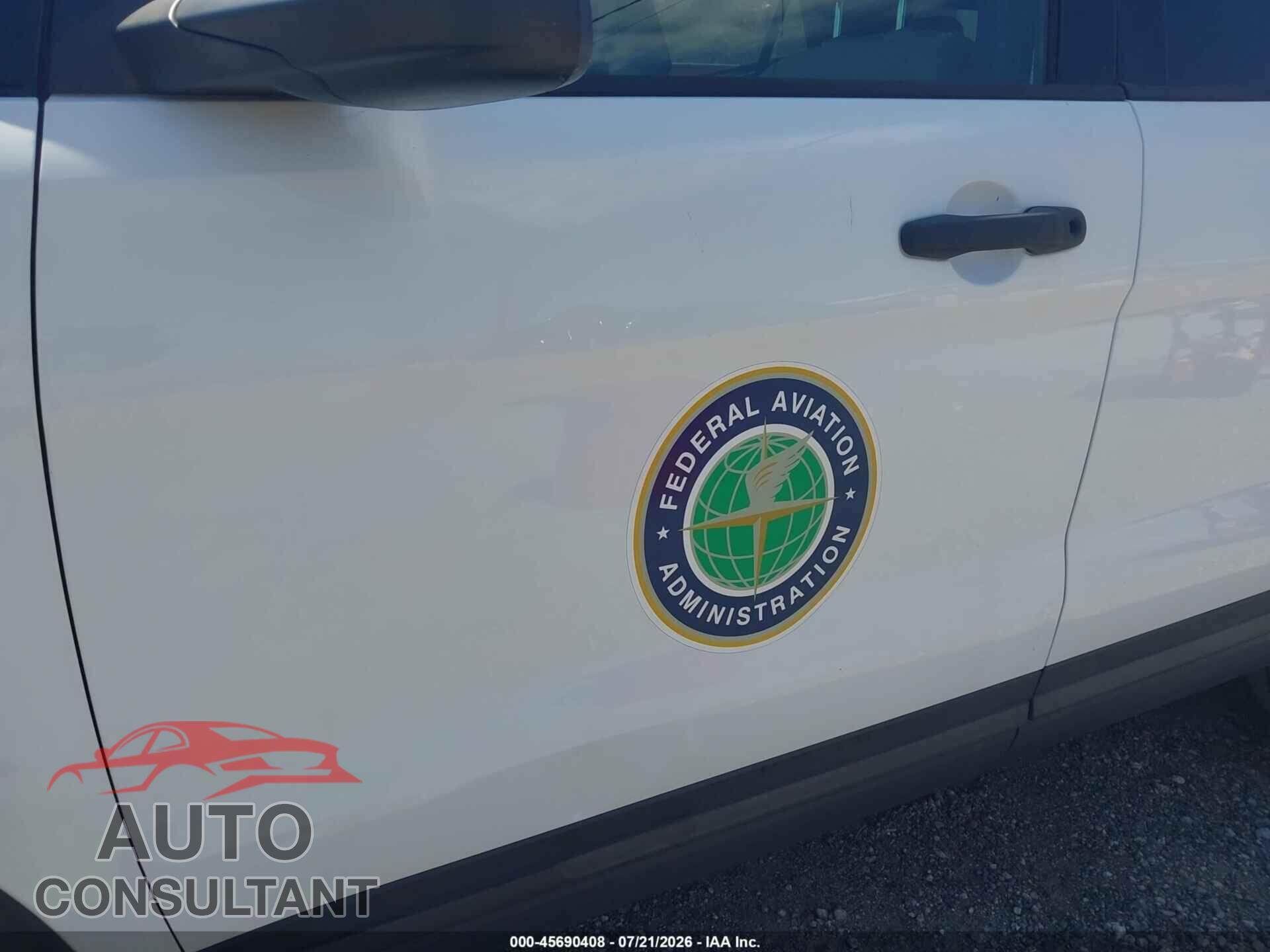 FORD EXPLORER 2018 - 1FM5K8BH9JGB95277