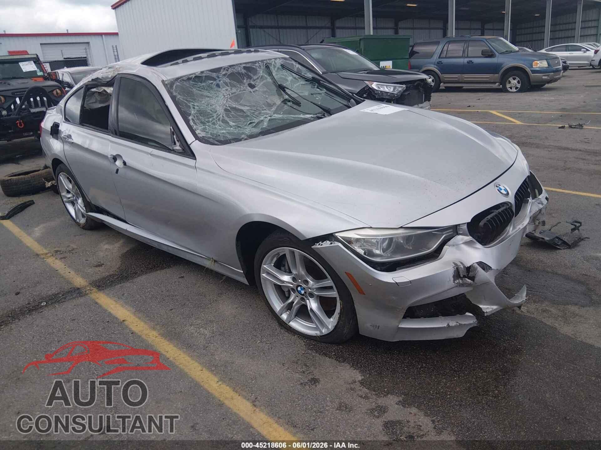 BMW 335I 2013 - WBA3B9C59DF801240