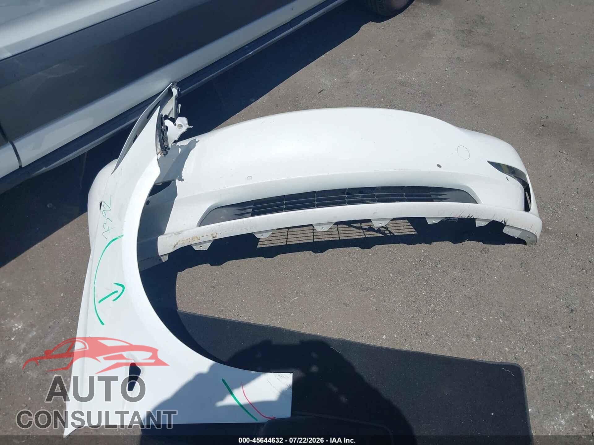 TESLA MODEL 3 2018 - 5YJ3E1EB0JF106563