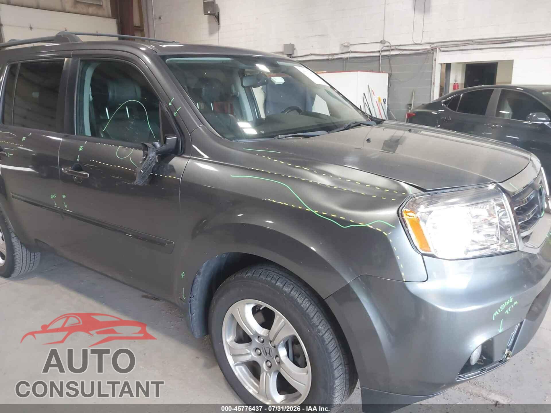 HONDA PILOT 2013 - 5FNYF4H79DB015887