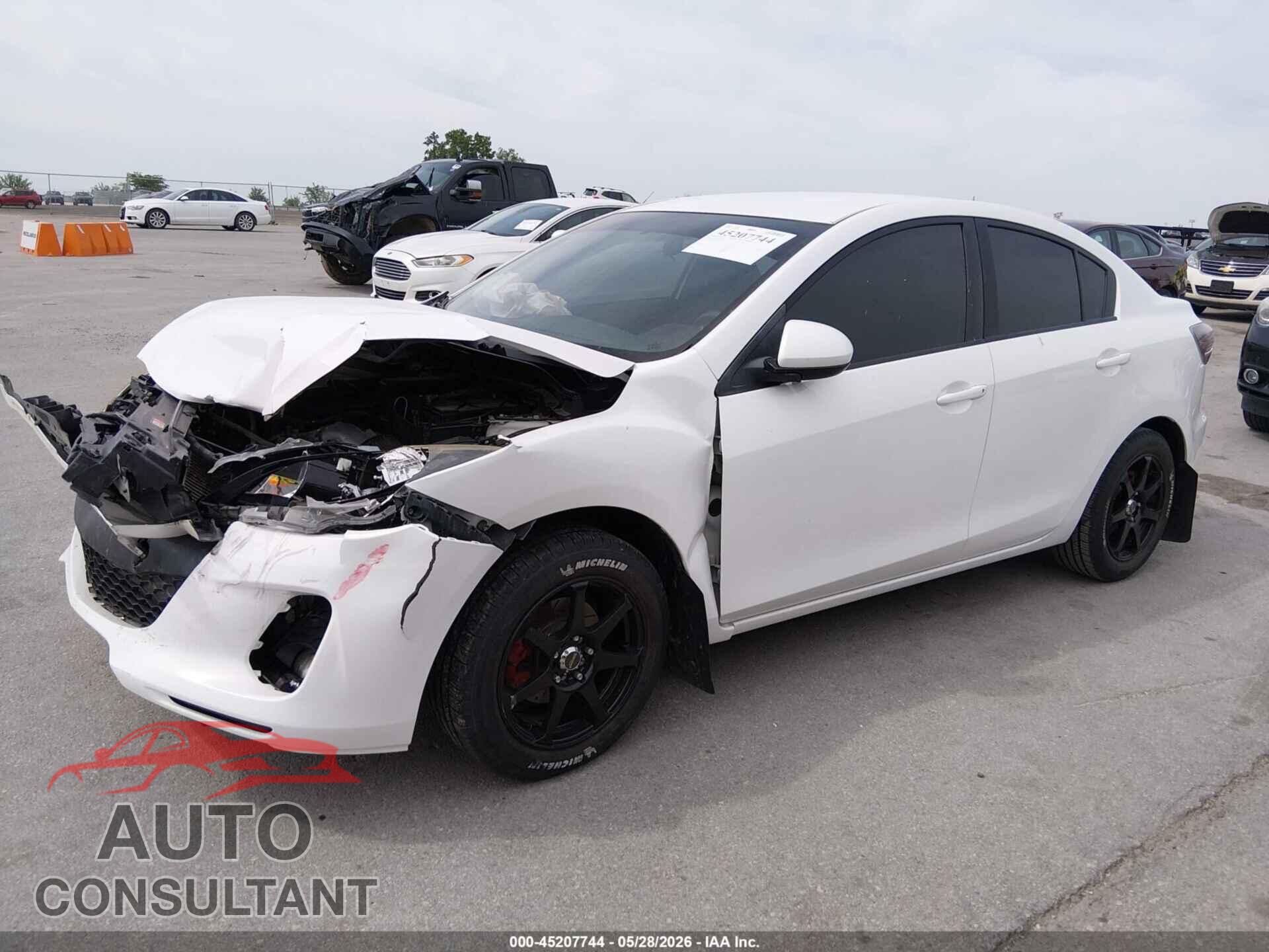 MAZDA MAZDA3 2012 - JM1BL1UG4C1519046
