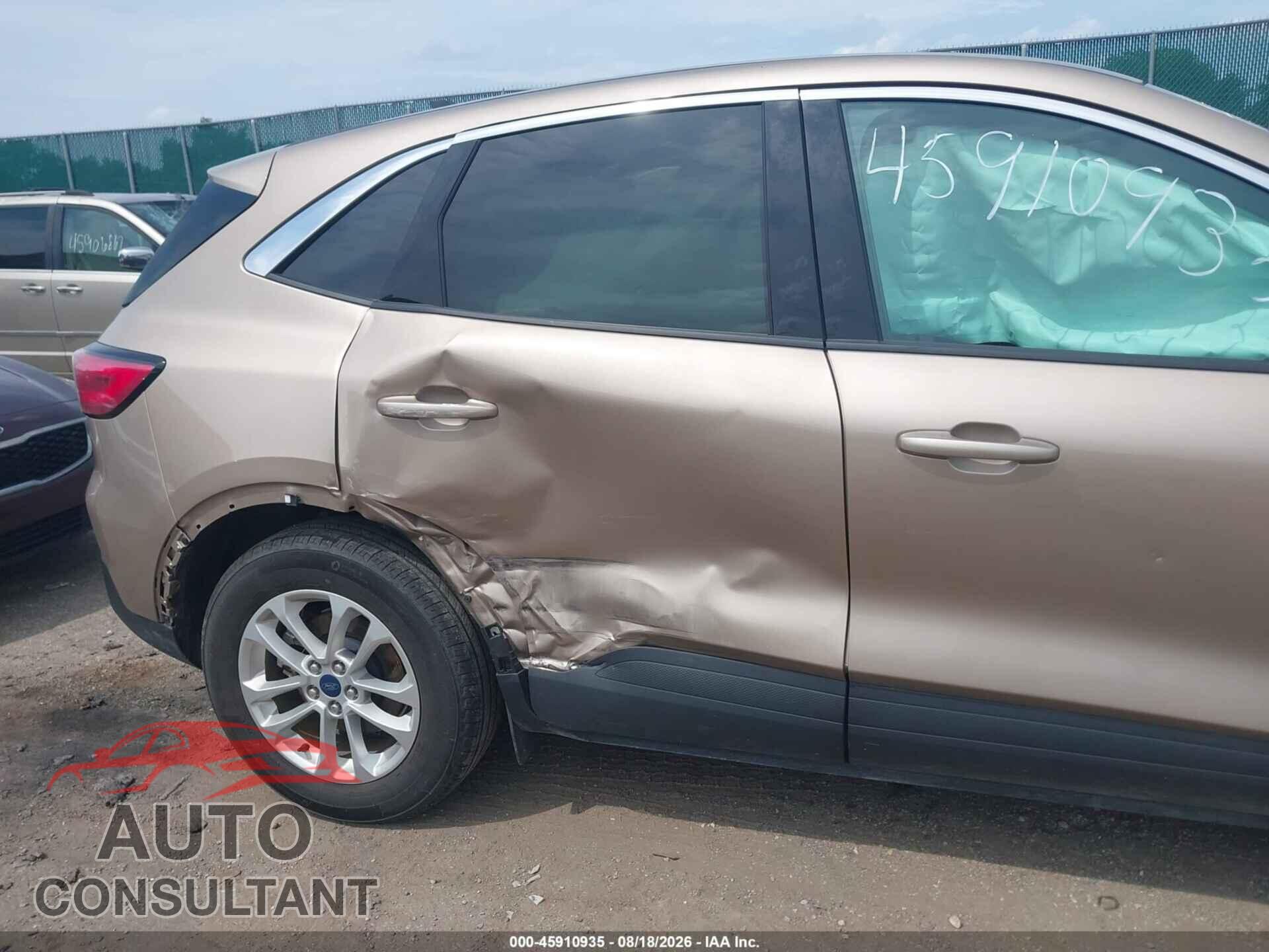 FORD ESCAPE 2020 - 1FMCU0G68LUA51167