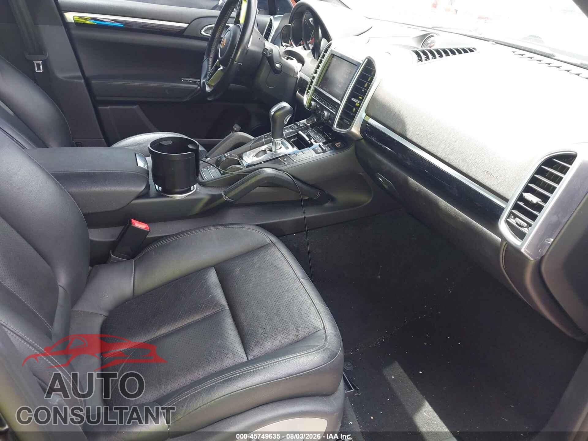 PORSCHE CAYENNE 2015 - WP1AB2A26FLA56671
