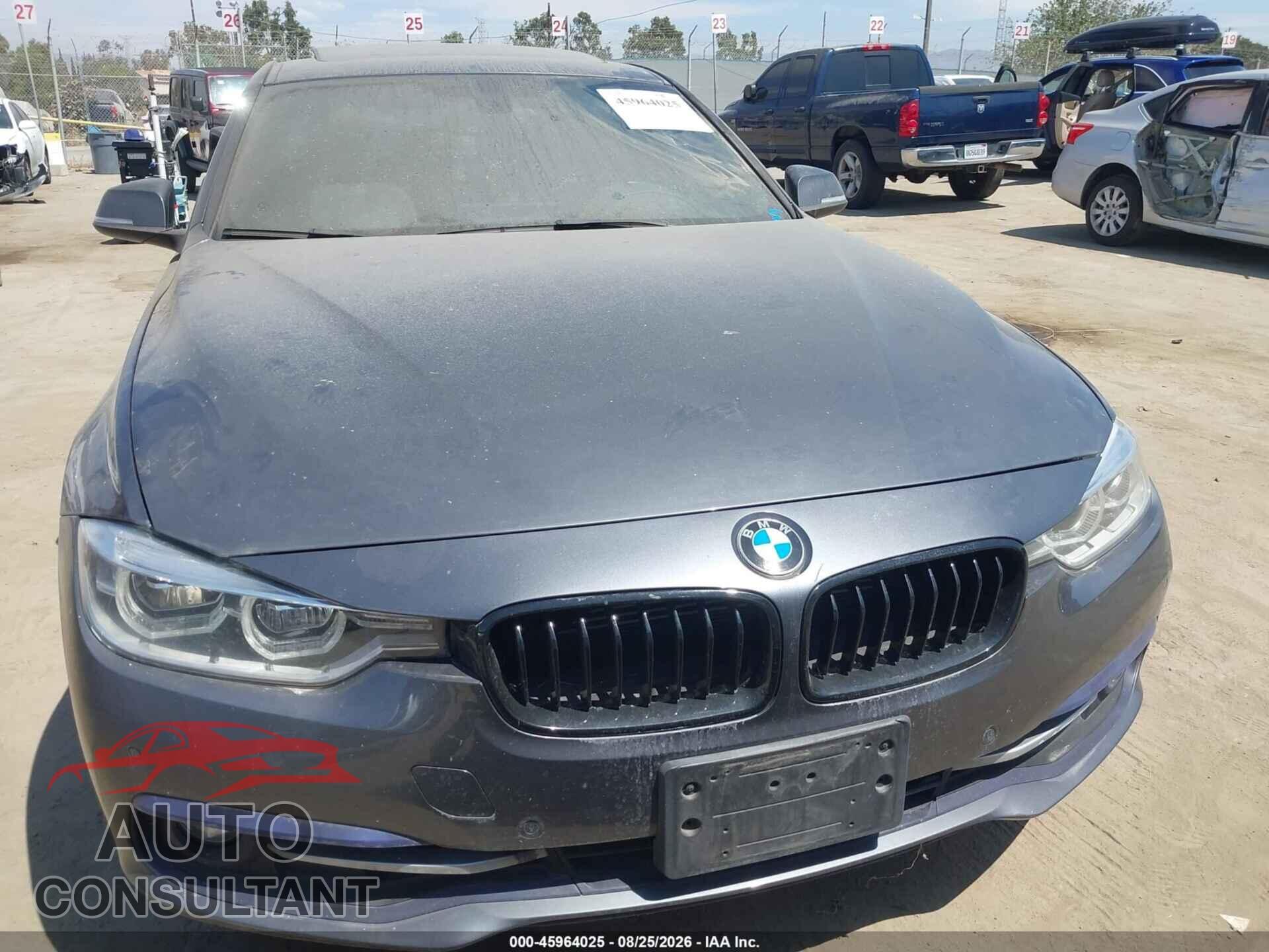 BMW 330E 2017 - WBA8E1C37HA156586