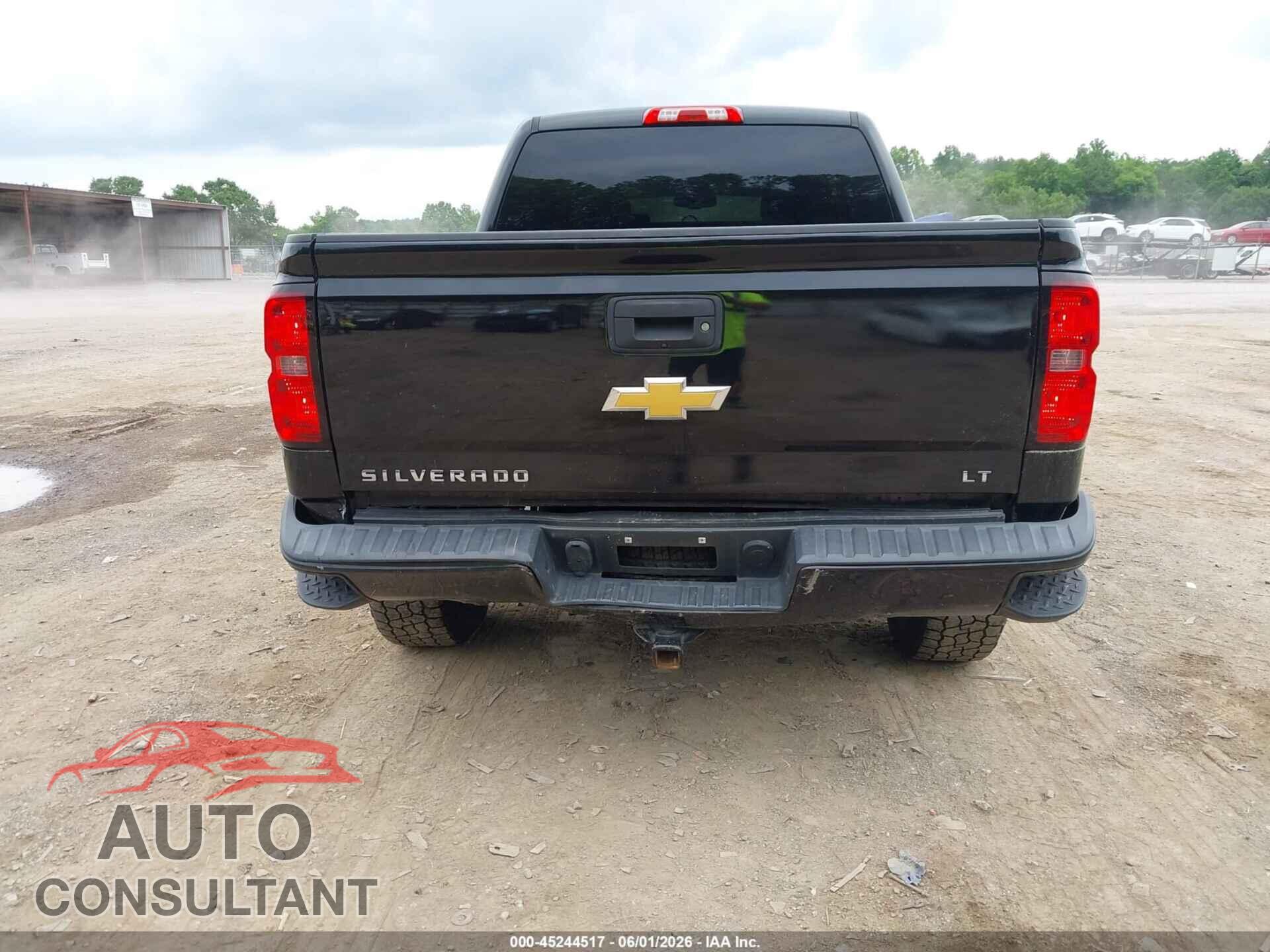 CHEVROLET SILVERADO 1500 2018 - 3GCUKREC6JG524382