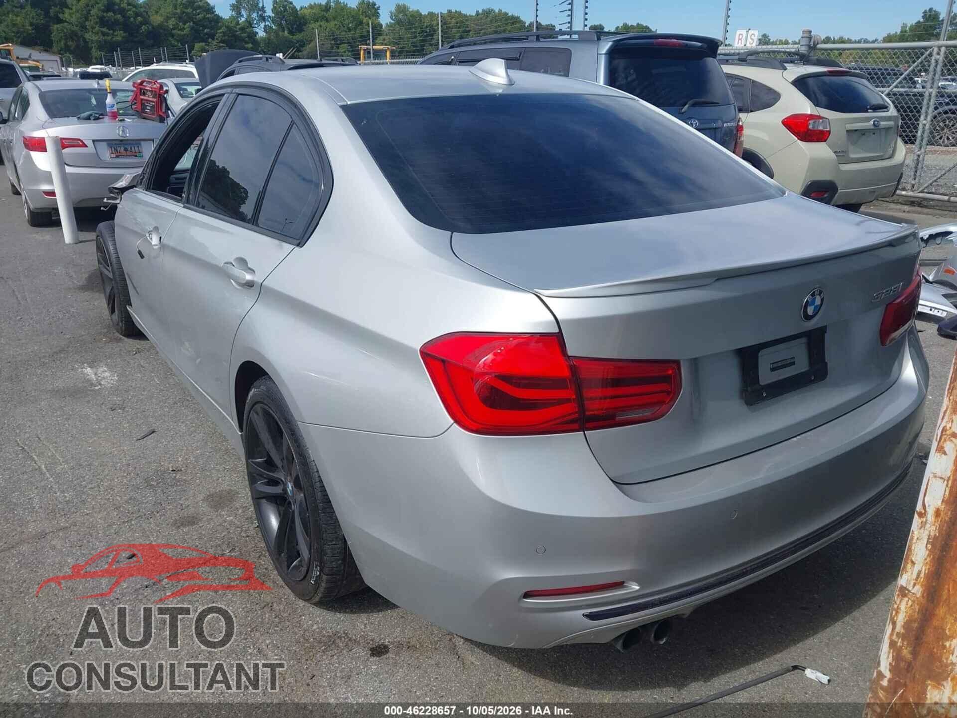 BMW 328I 2016 - WBA8E9G58GNU30489