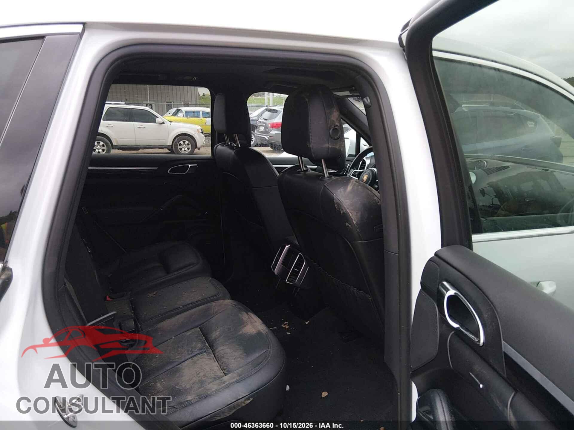 PORSCHE CAYENNE 2015 - WP1AB2A21FLA56707