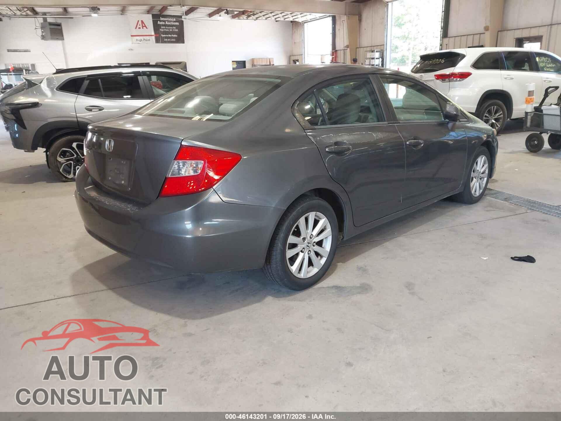 HONDA CIVIC 2012 - 2HGFB2F82CH304803