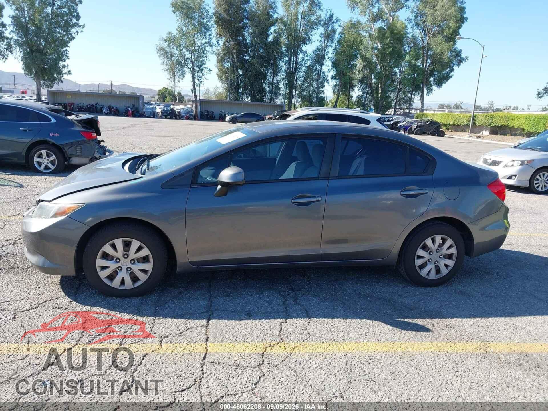 HONDA CIVIC 2012 - 2HGFB2F52CH313331