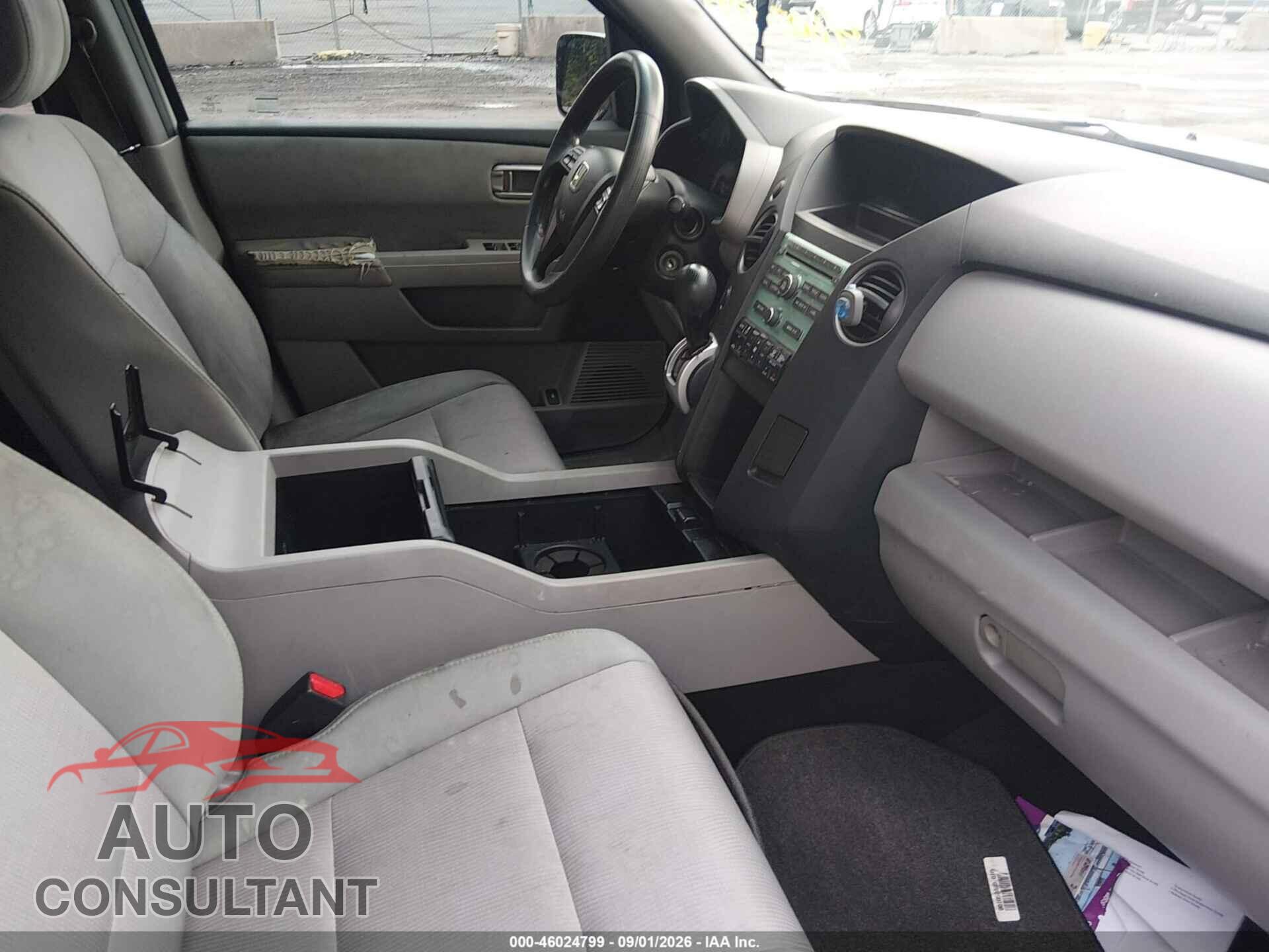 HONDA PILOT 2011 - 5FNYF4H4XBB030224