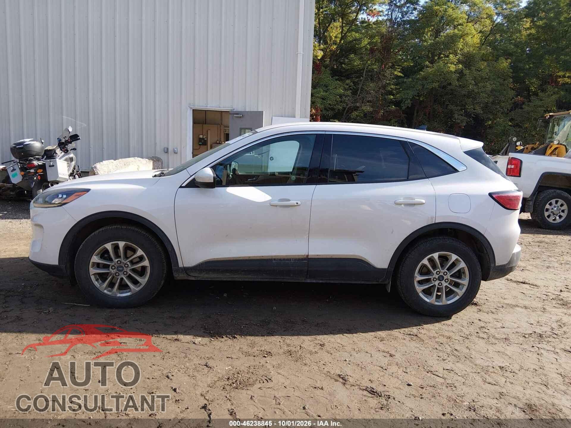 FORD ESCAPE 2020 - 1FMCU9G63LUA64879