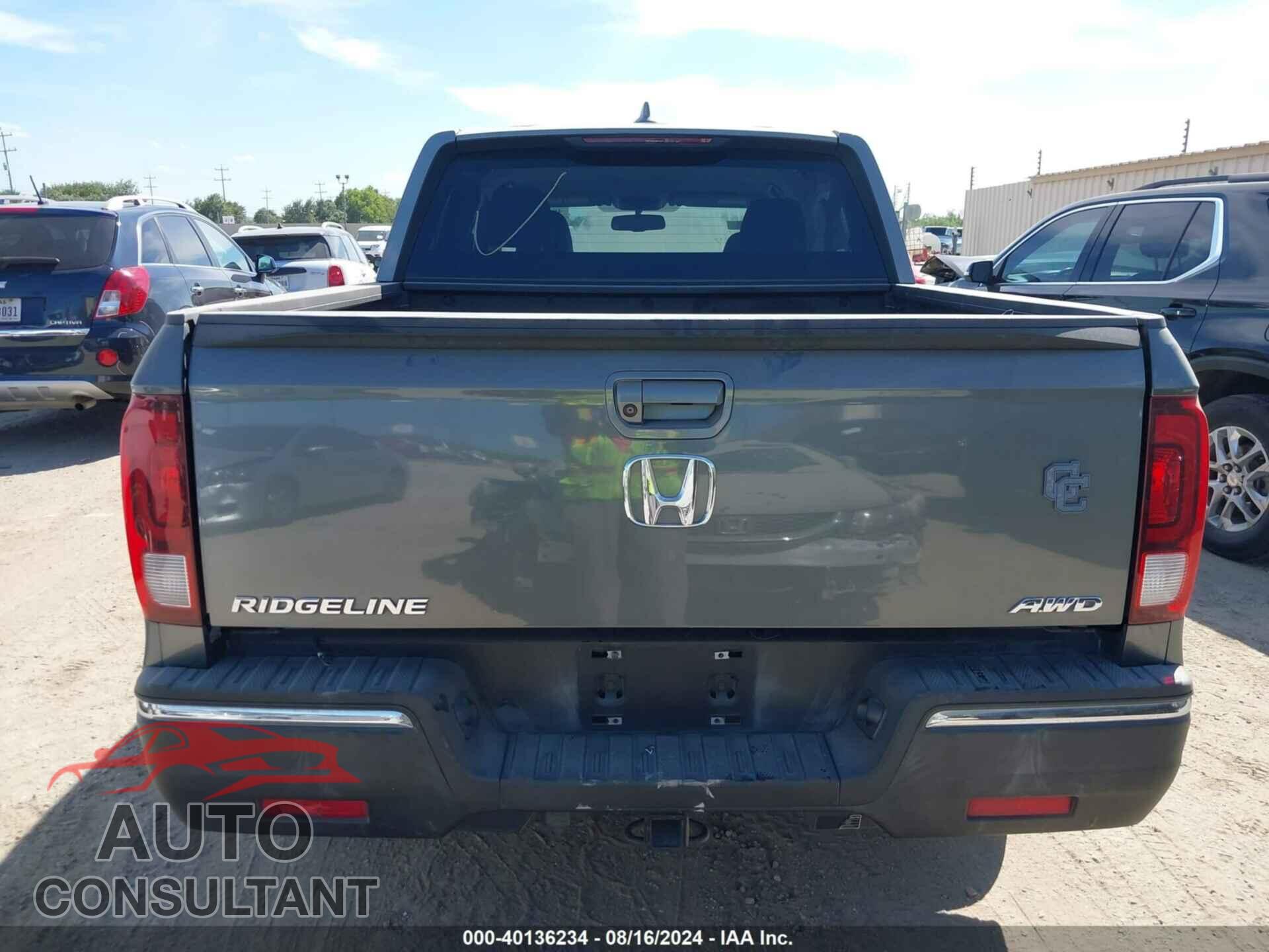 HONDA RIDGELINE 2017 - 5FPYK3F62HB017526