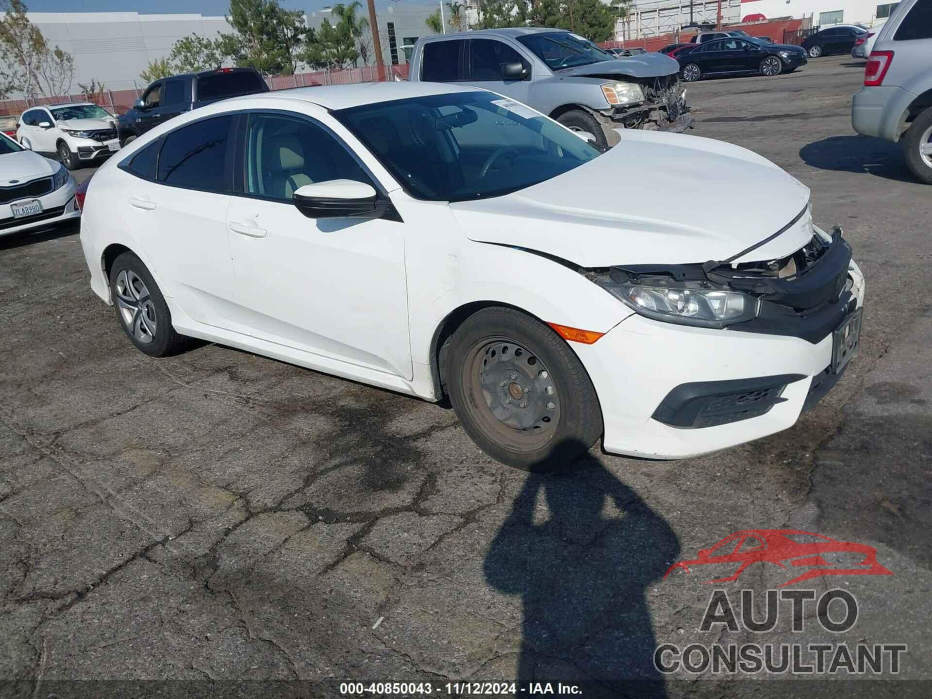 HONDA CIVIC 2018 - 2HGFC2F56JH502719