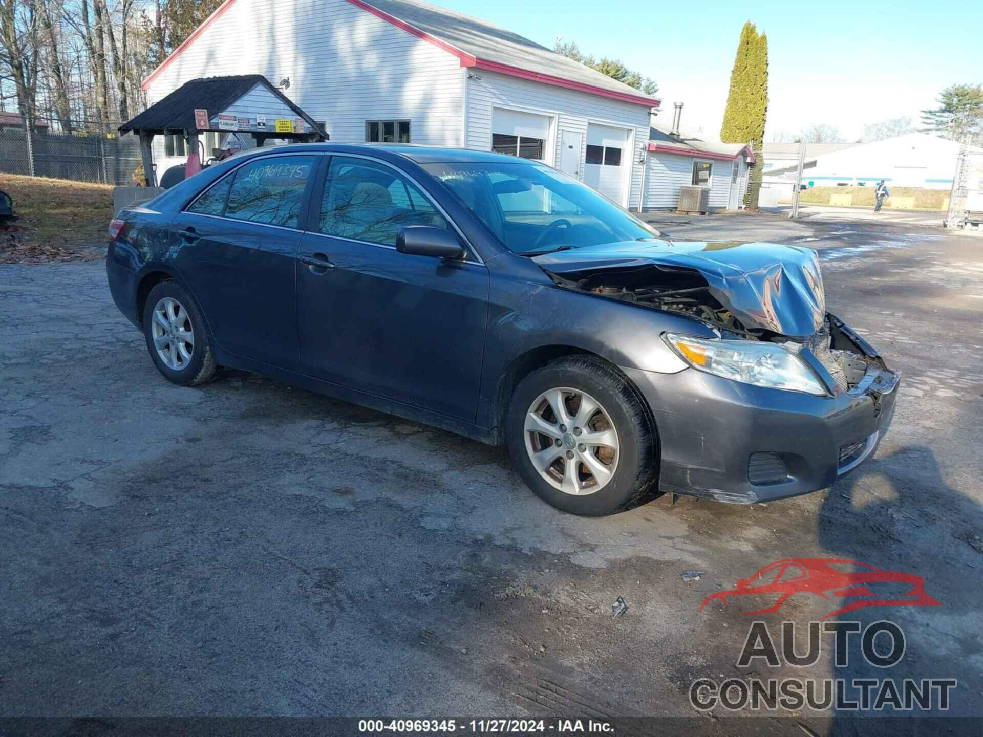 TOYOTA CAMRY 2011 - 4T1BF3EK8BU702870