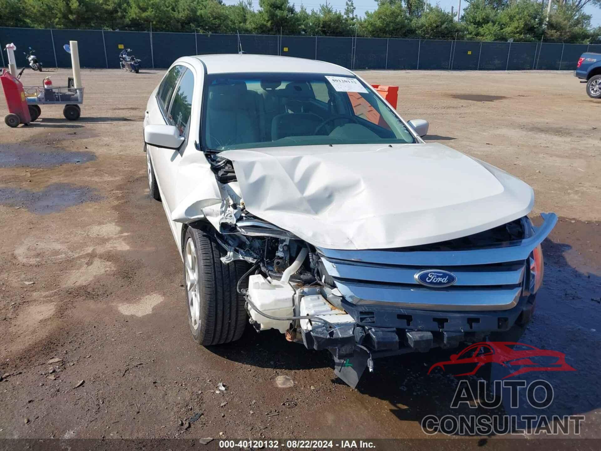 FORD FUSION 2011 - 3FAHP0HA8BR152743