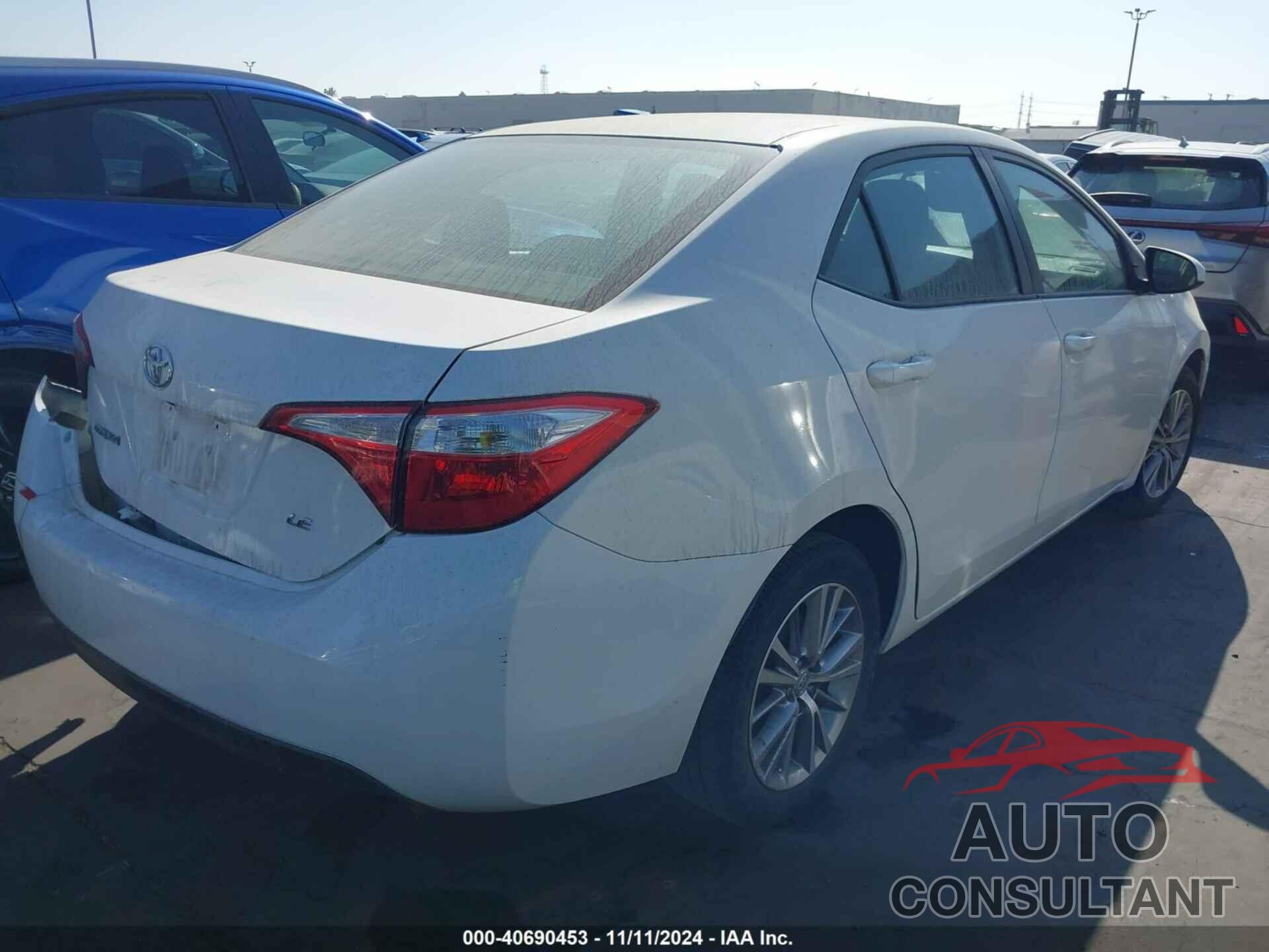 TOYOTA COROLLA 2015 - 5YFBURHE5FP364768