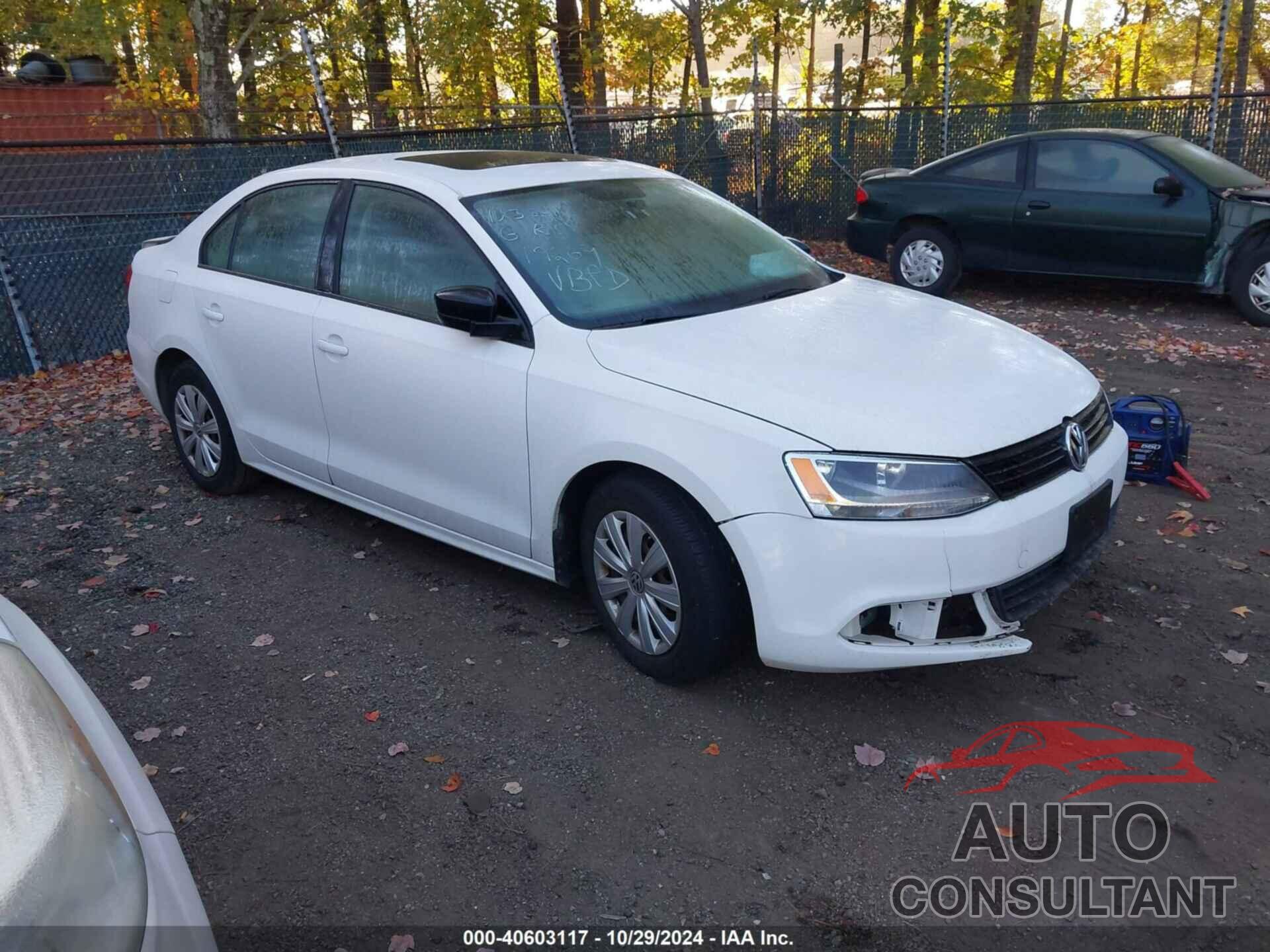 VOLKSWAGEN JETTA 2013 - 3VW2K7AJ4DM403708