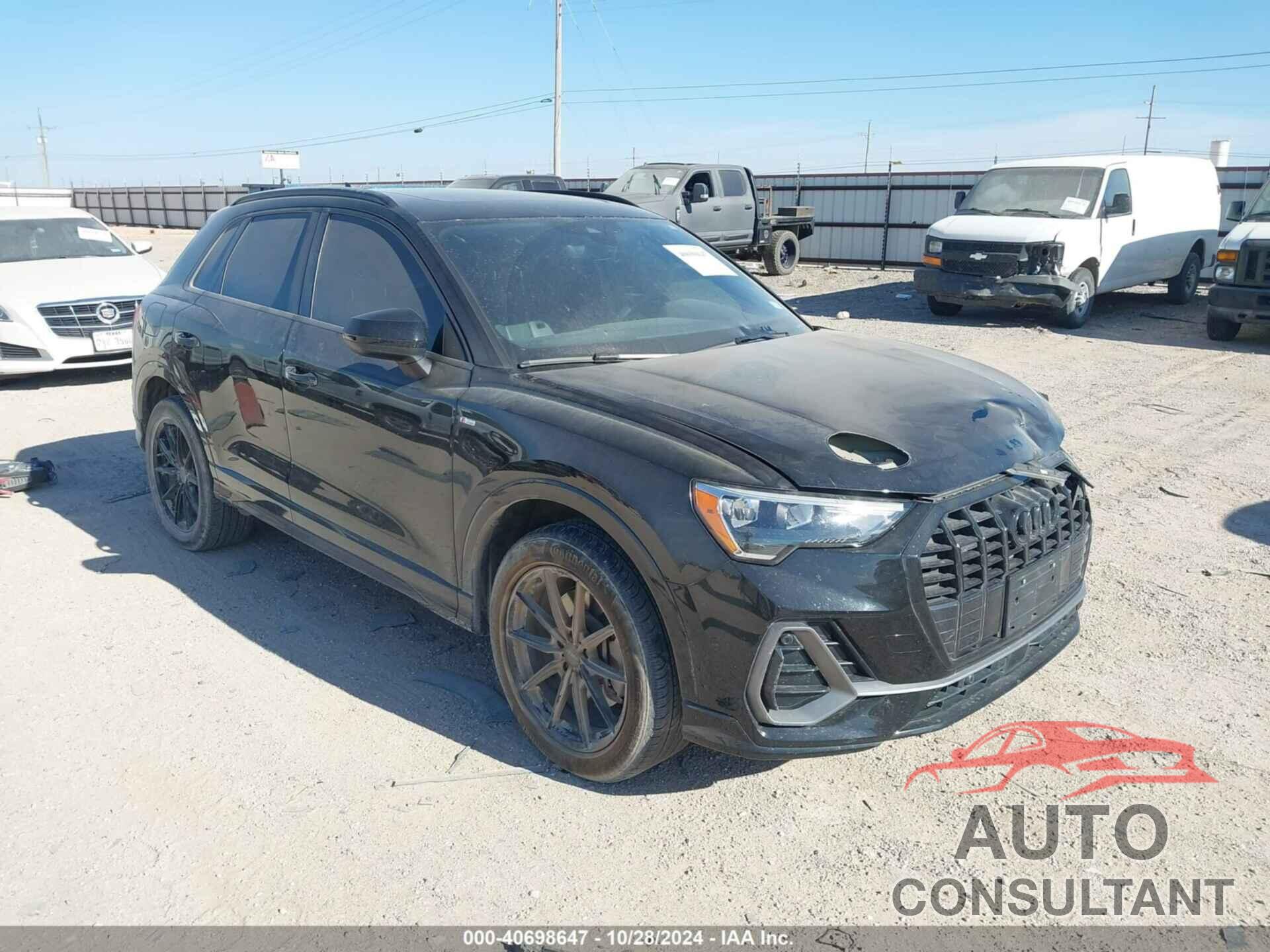 AUDI Q3 2022 - WA1DECF3XN1135696