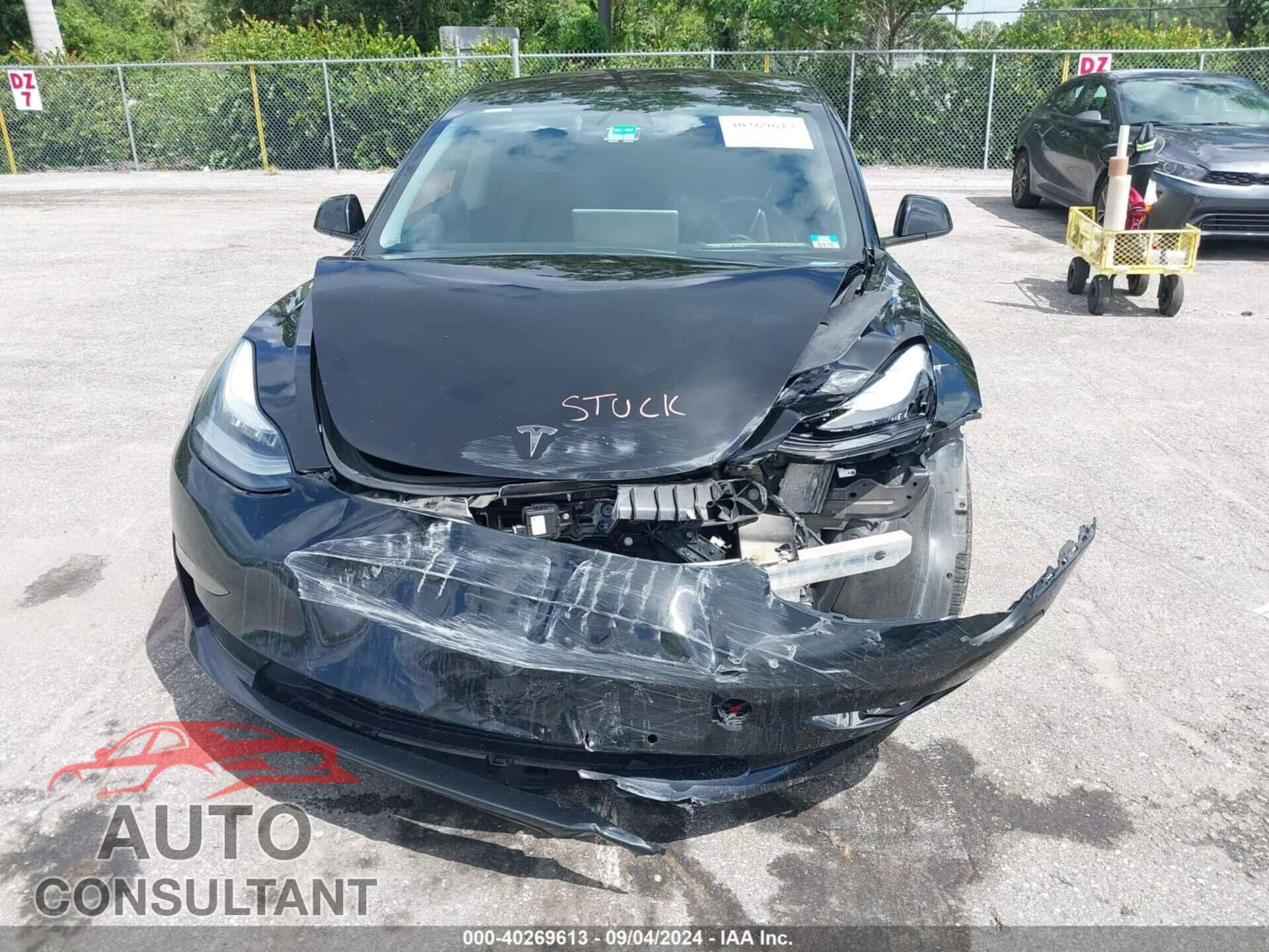 TESLA MODEL 3 2018 - 5YJ3E1EA0JF123399