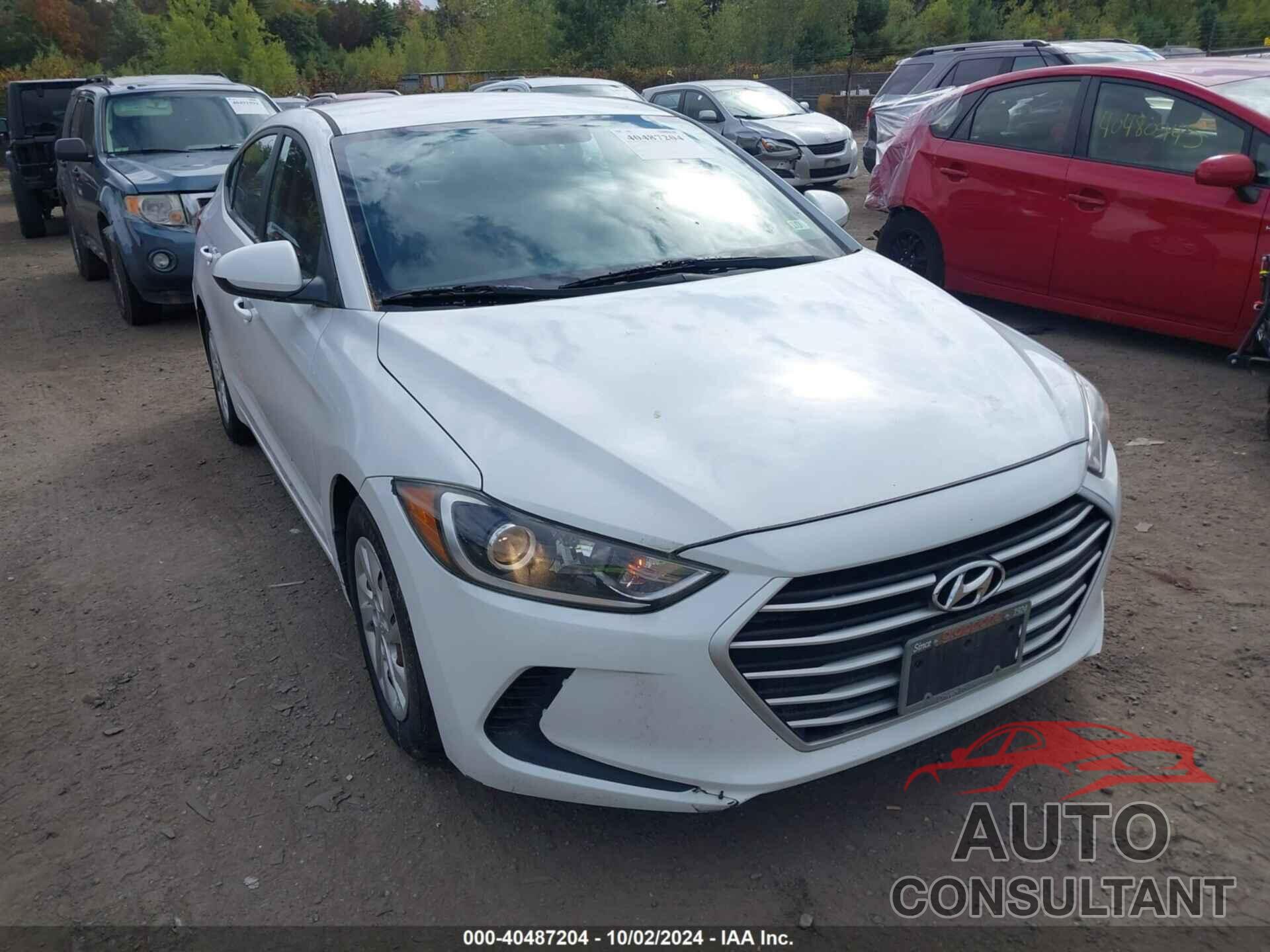 HYUNDAI ELANTRA 2017 - 5NPD74LF2HH147827