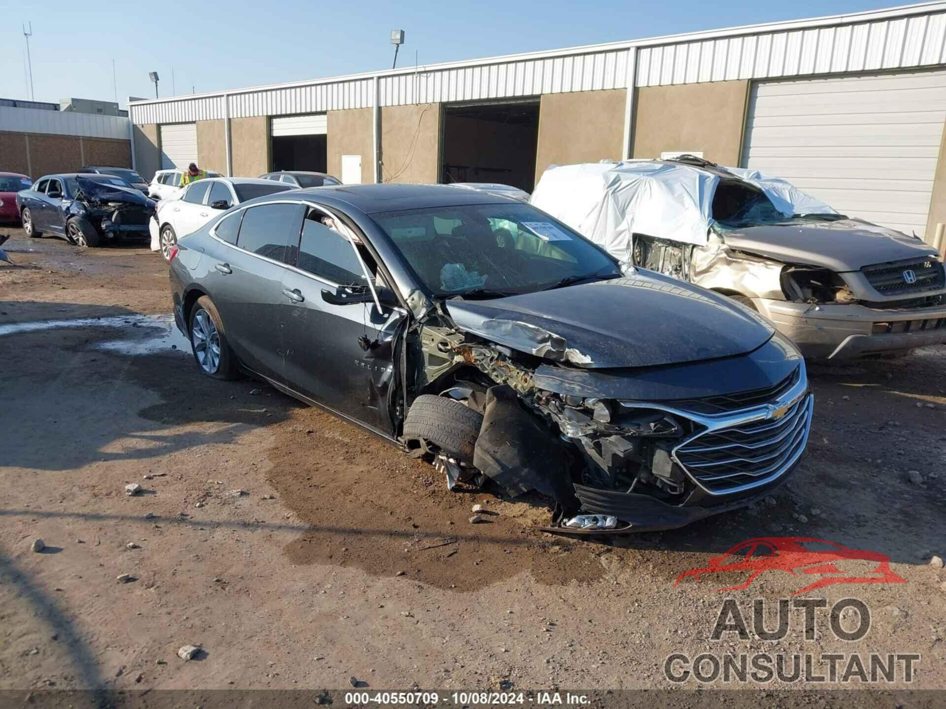 CHEVROLET MALIBU 2021 - 1G1ZD5ST5MF007845