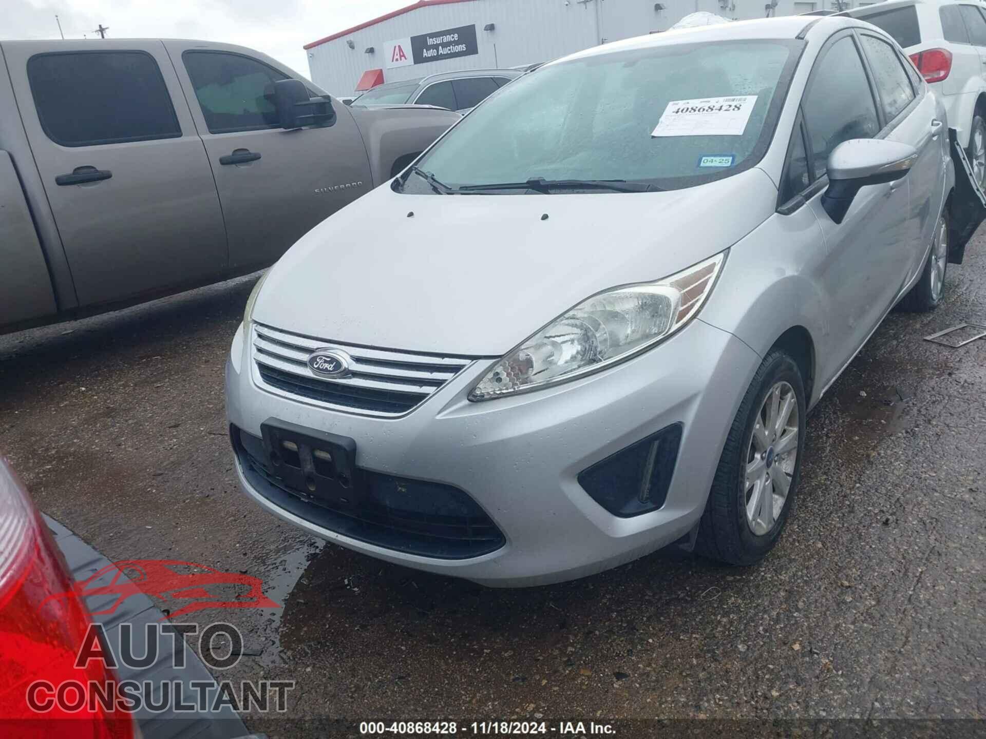 FORD FIESTA 2013 - 3FADP4BJ4DM103473