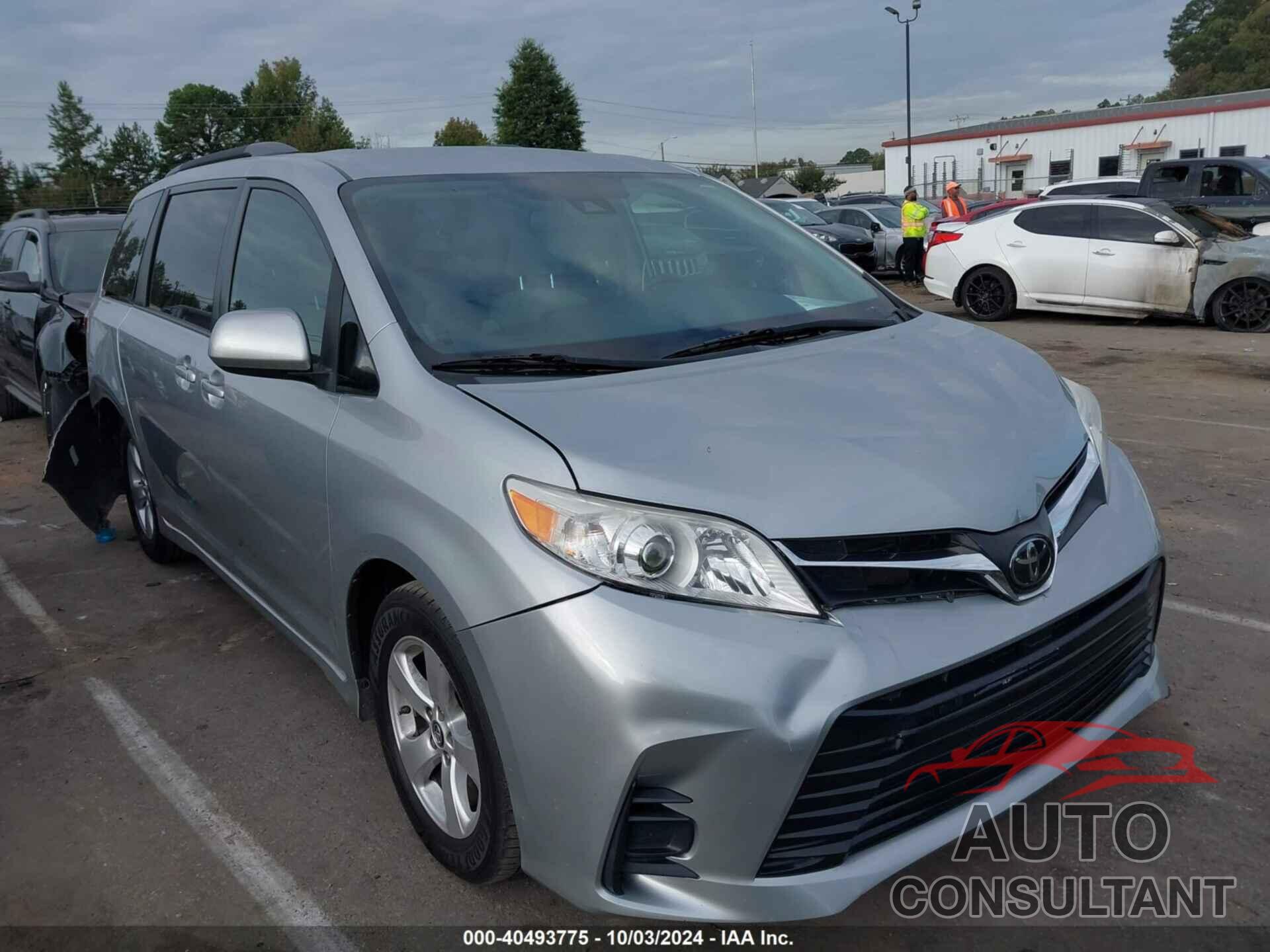 TOYOTA SIENNA 2019 - 5TDKZ3DC7KS994781